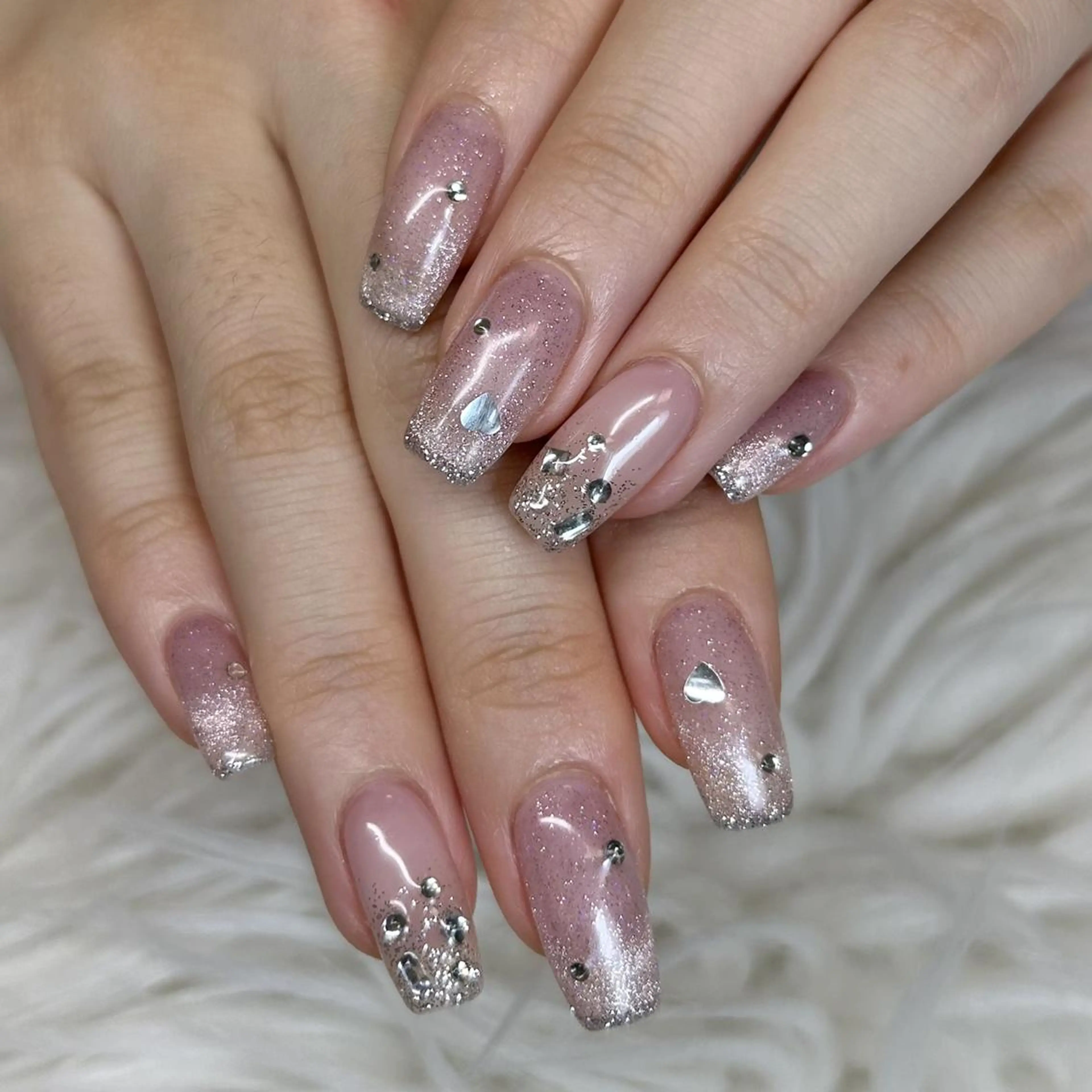 ネイル ハンドネイル REBEST南森町 nail🪽のネイルデザイン