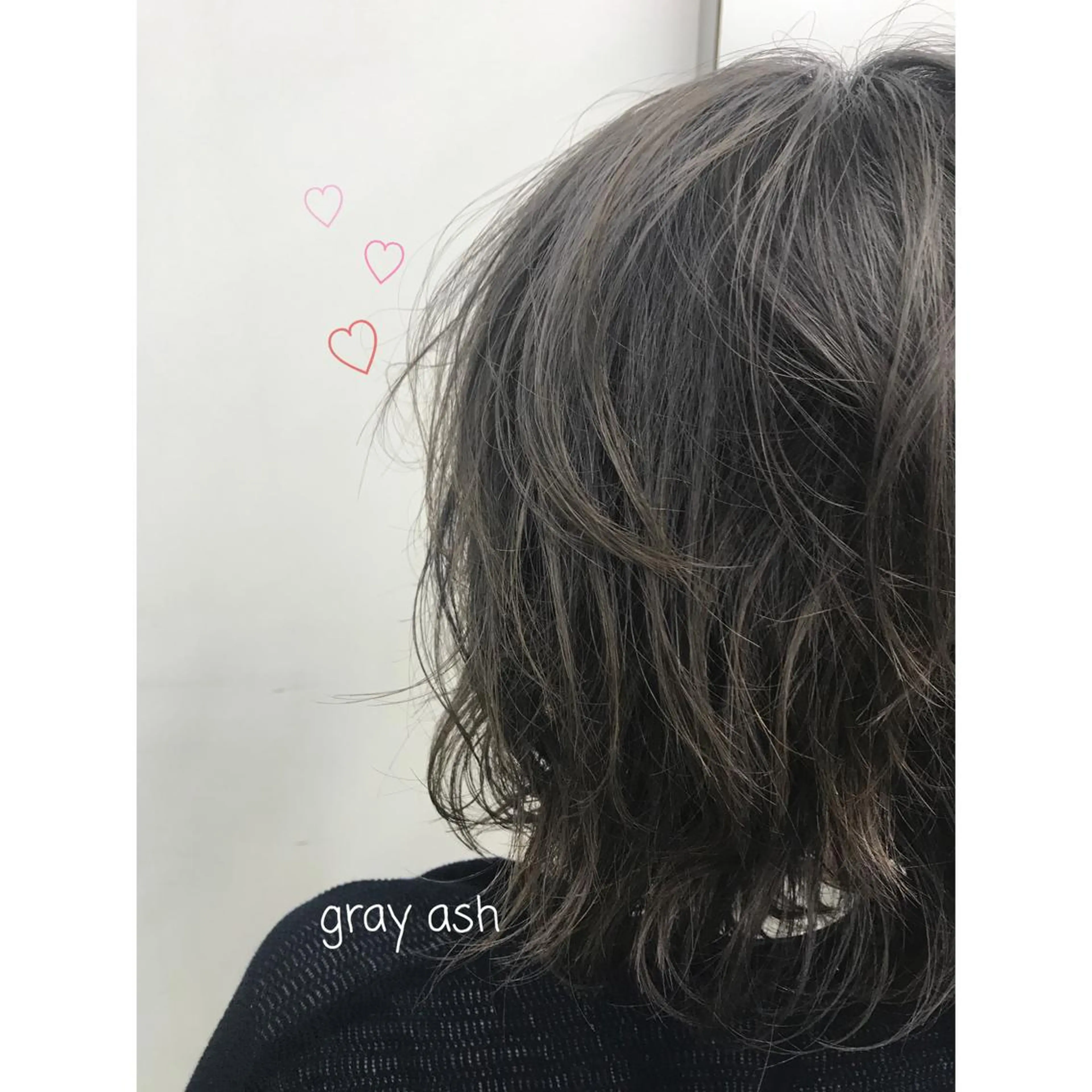 ミディアム カラー アッシュ シアーベージュニスト 🥣大石亜里紗のヘアスタイル