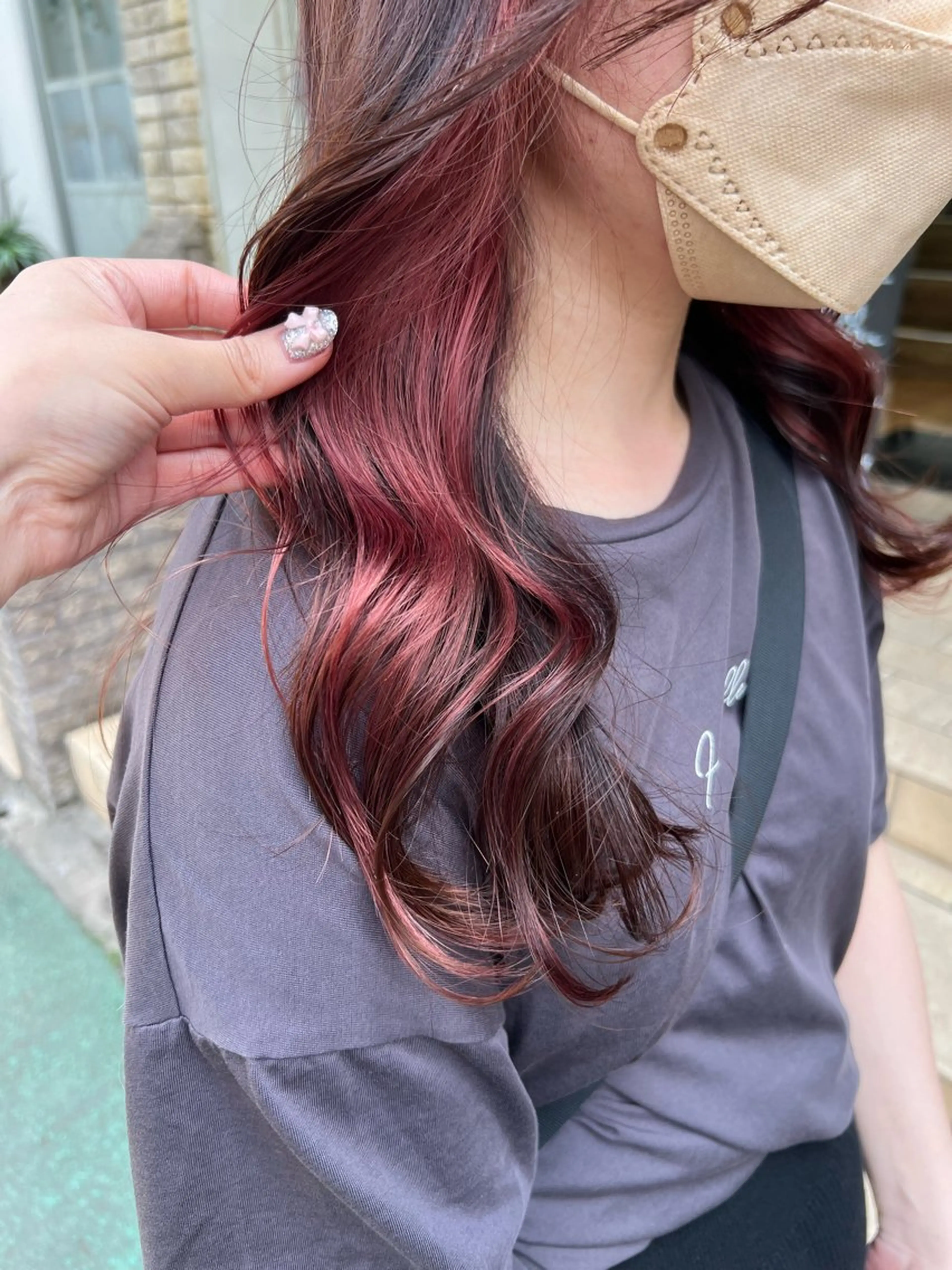 カラー インナーカラー ピンクカラー ヘアカラー トリートメント インナーカラー♡ Nanakoのヘアスタイル