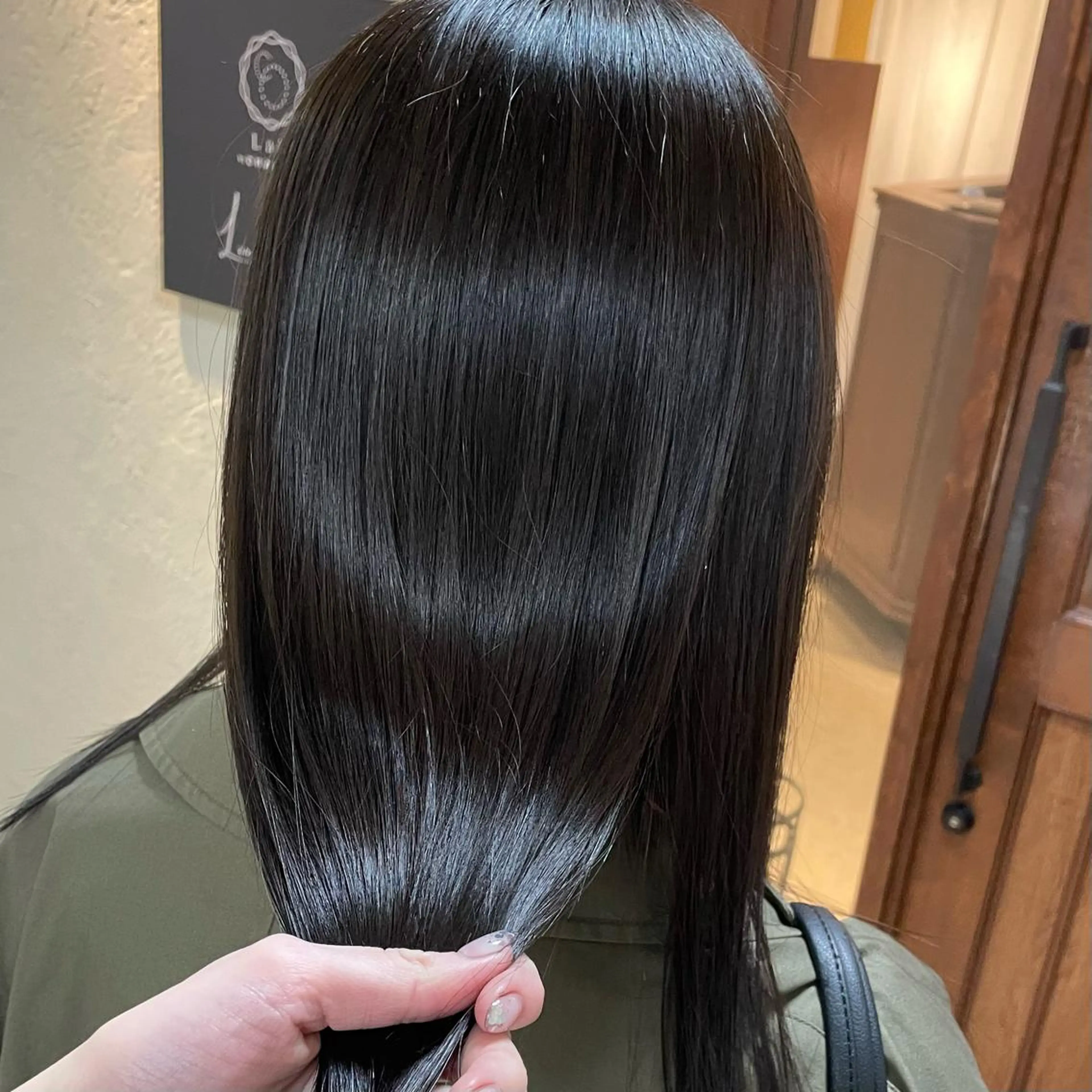 セミロング カラー ヘアアレンジ maoブリーチ無し 似合わせカラーのヘアスタイル