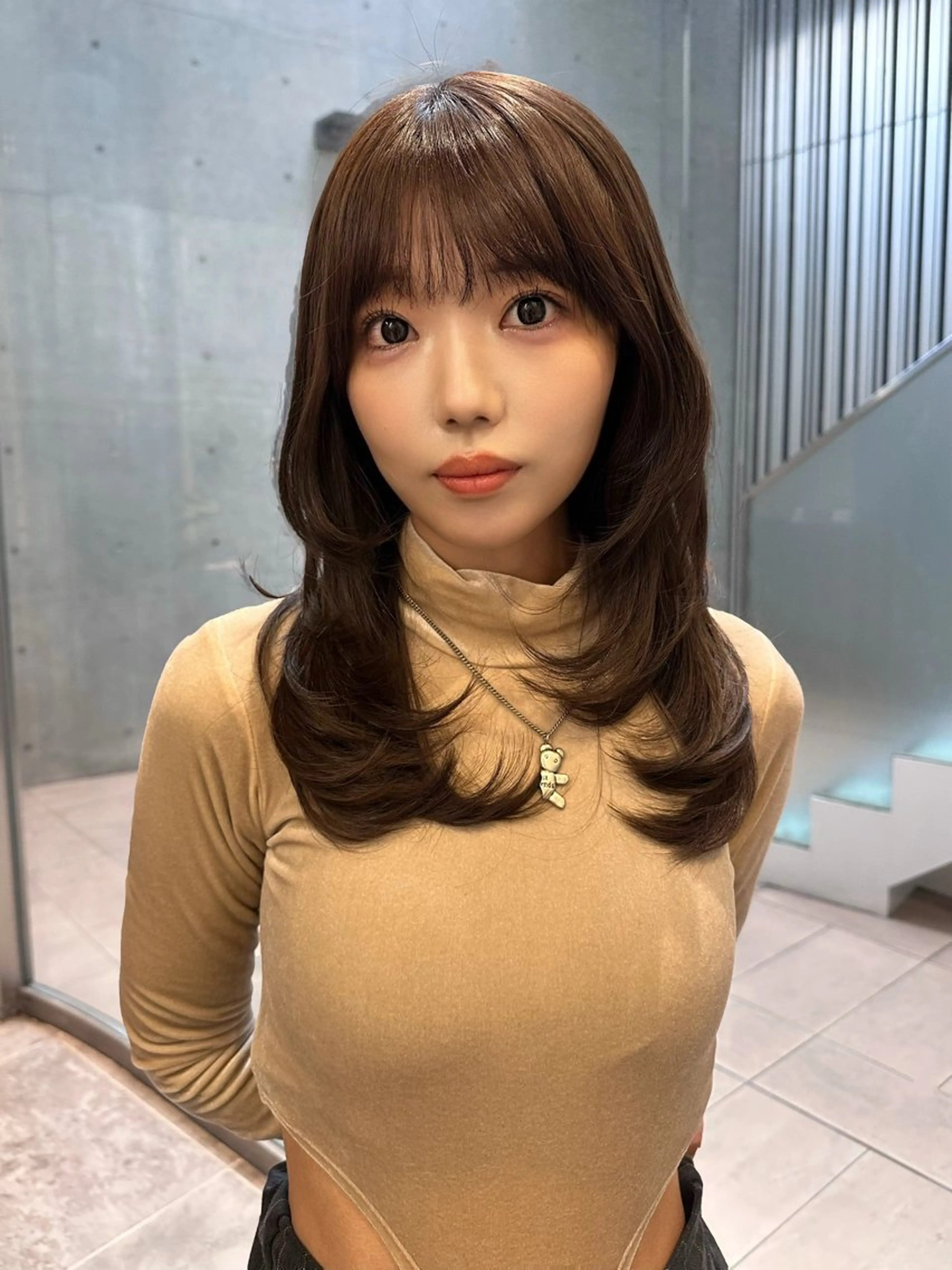 セミロング カラー カット ヘアカラー トリートメント RiA/レイヤーカッ ト/ハッシュカットのヘアスタイル