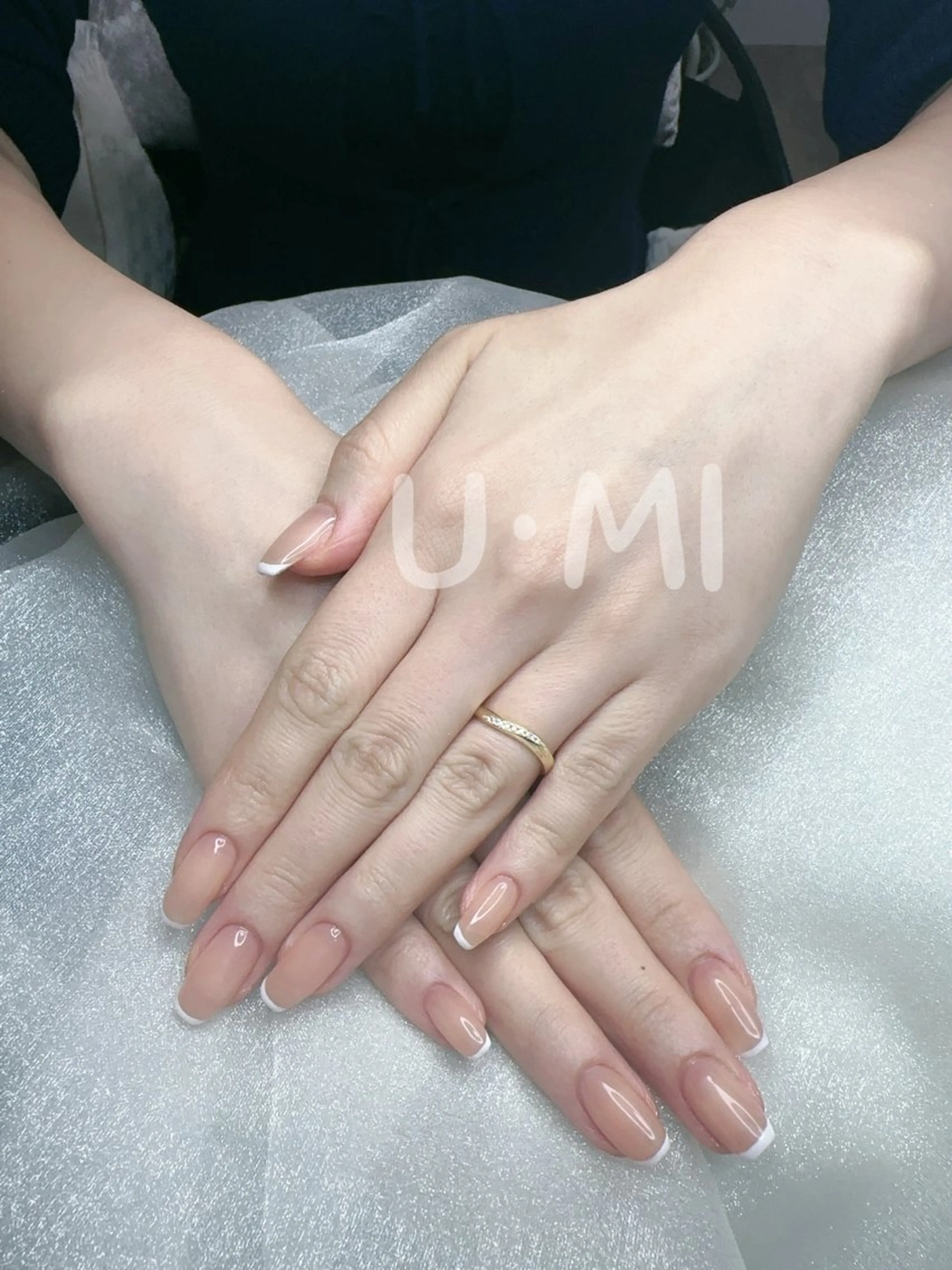 【シンプルが美しい♪】ガラスフレンチやスキニ一もOK♪フレンチネイル¥6660の写真