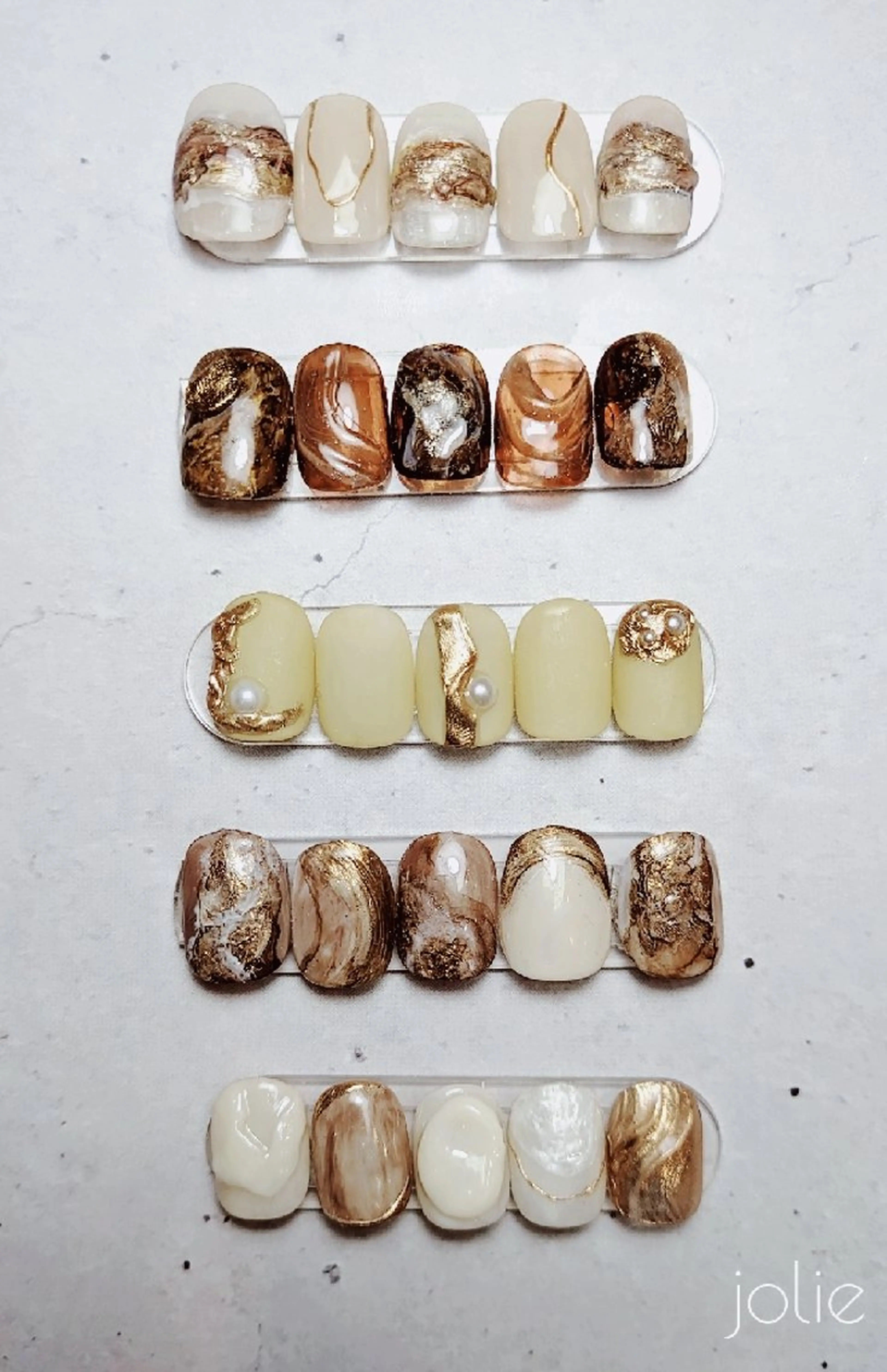 ネイル ハンドネイル jolie  ISIHARAのネイルデザイン