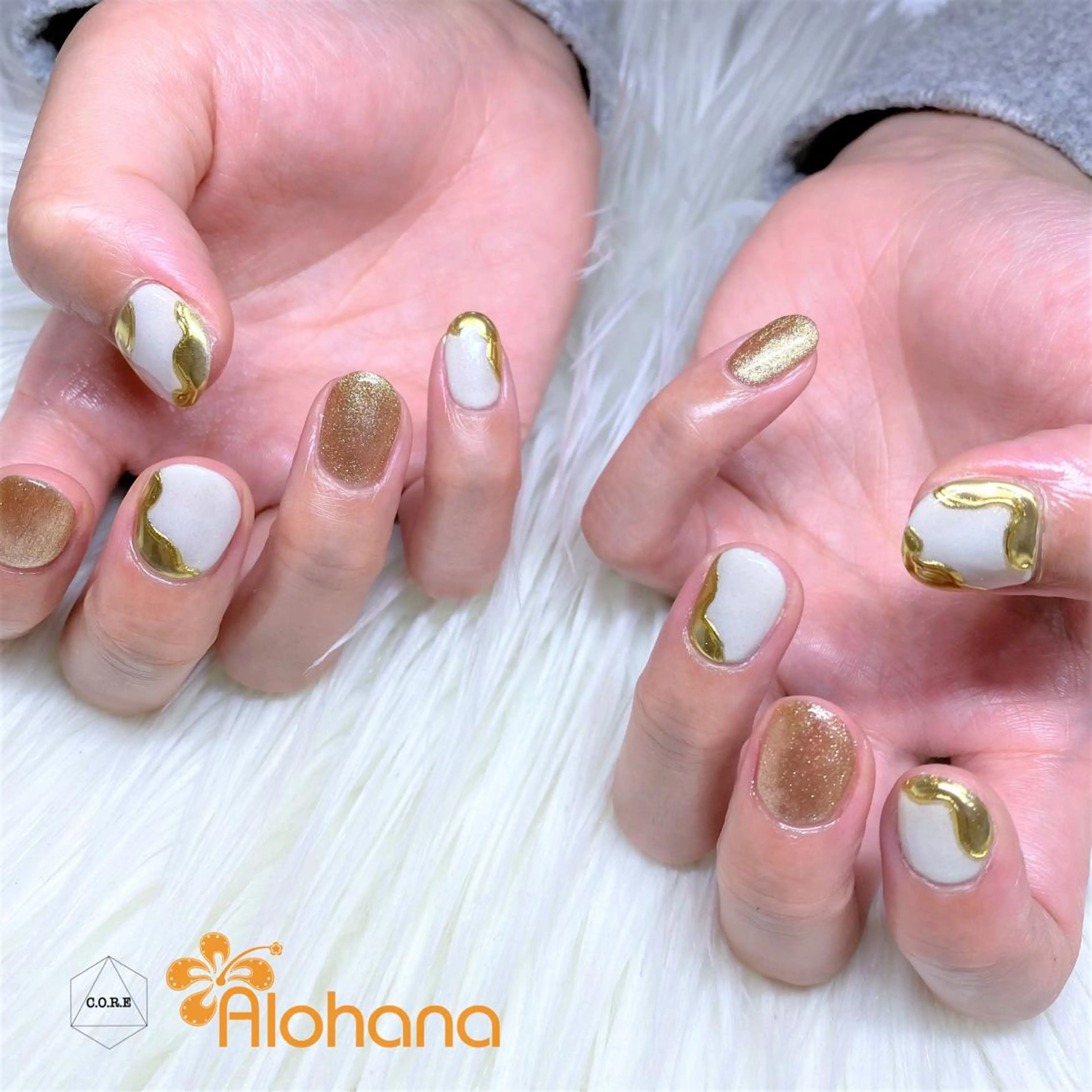 ネイル ミラーネイル ハンドネイル Alohana所属・Alohana Minaのネイルデザイン