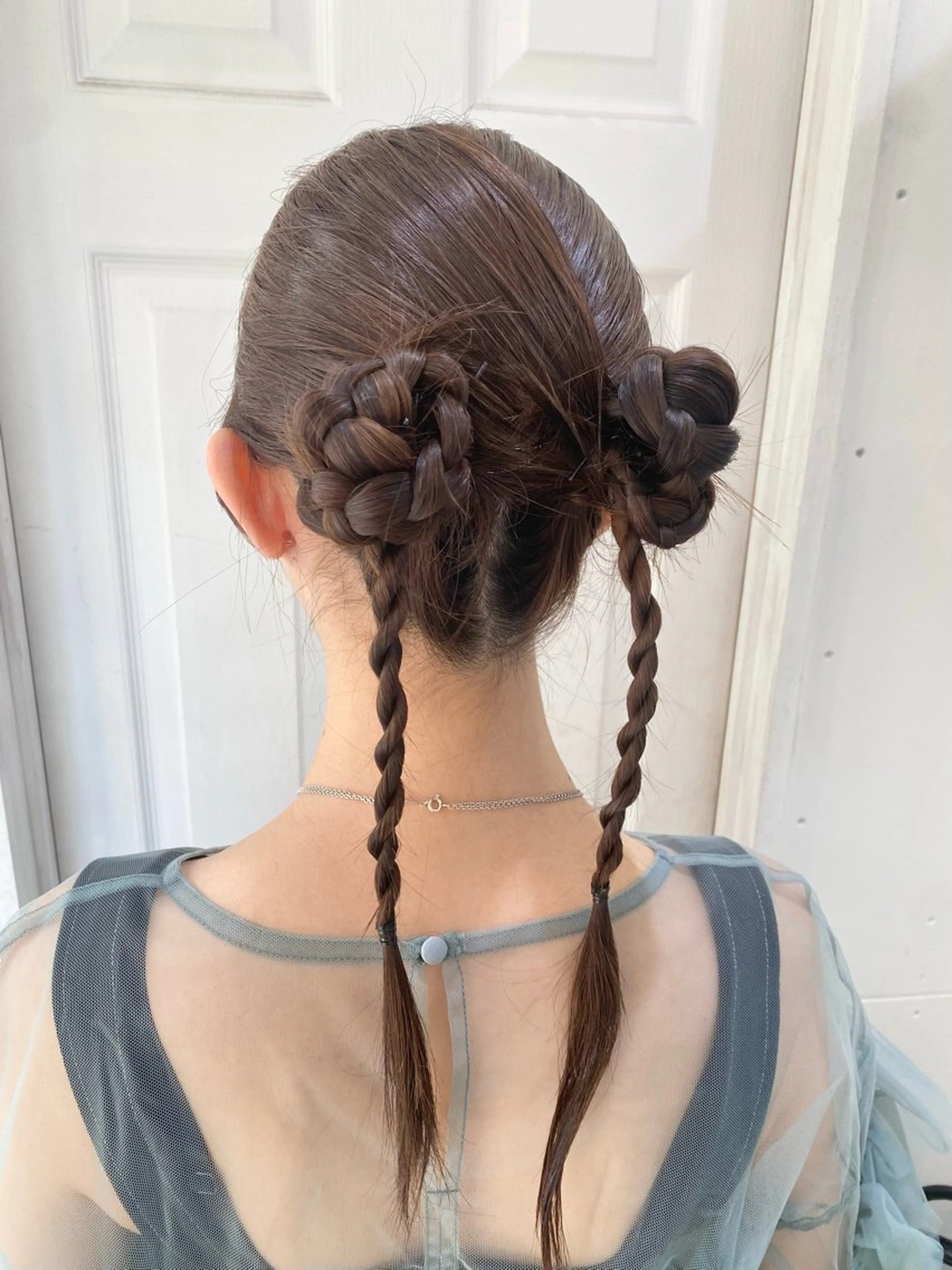 ヘアアレンジ お団子ヘア ヘアセット uros.所属・uros.中目黒 moekaのヘアスタイル