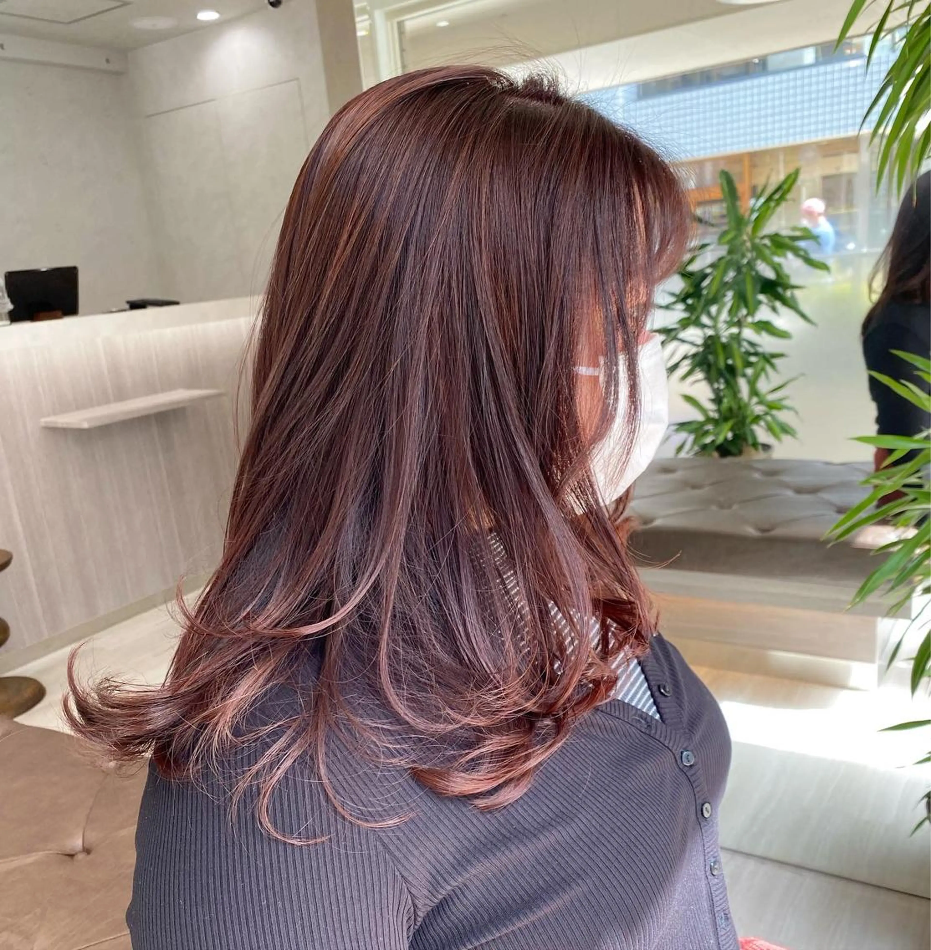 セミロング 垢抜けのプロ🪄 honoのヘアスタイル