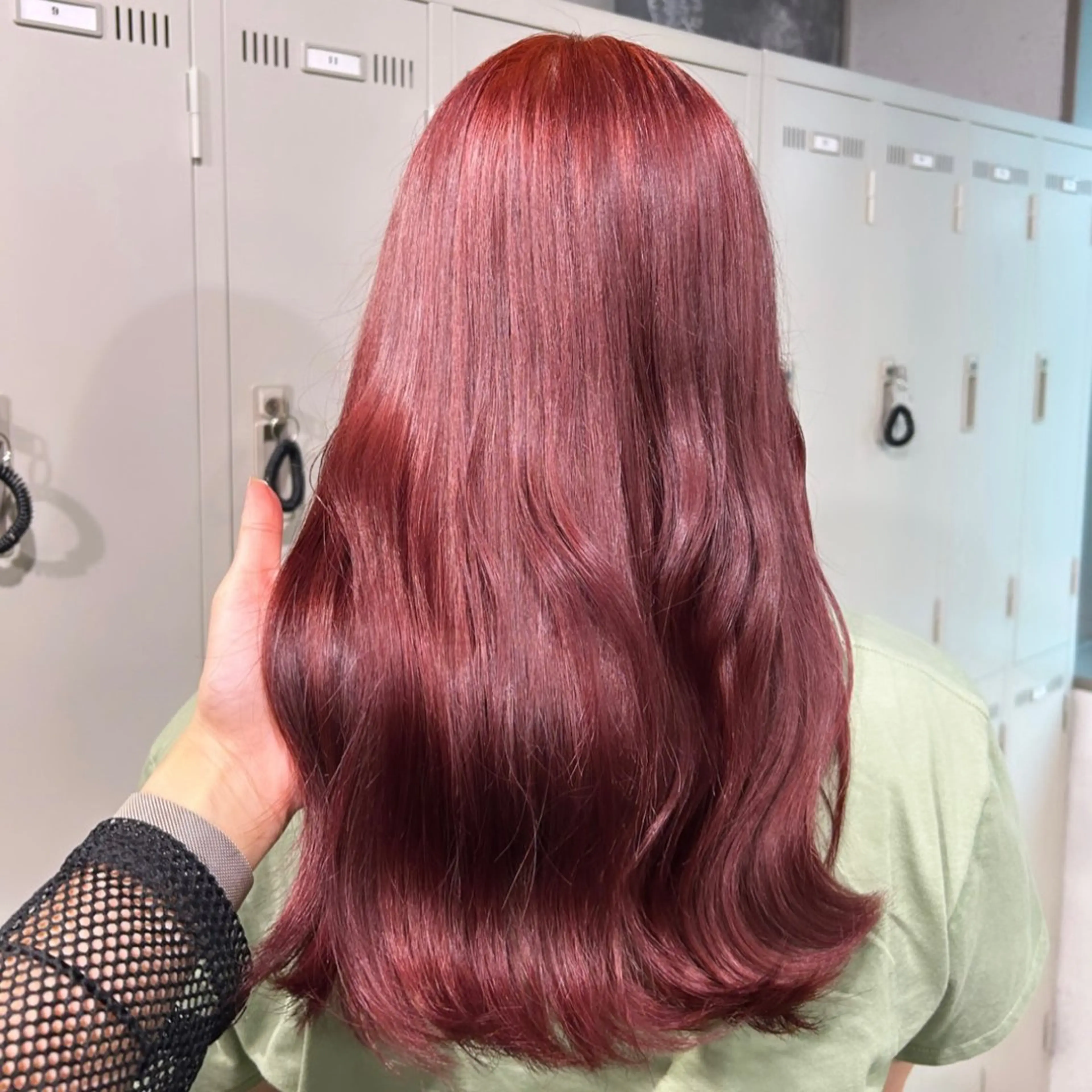 ロング IS所属・横浜美容室/透明感 カラー/レイヤーのヘアスタイル