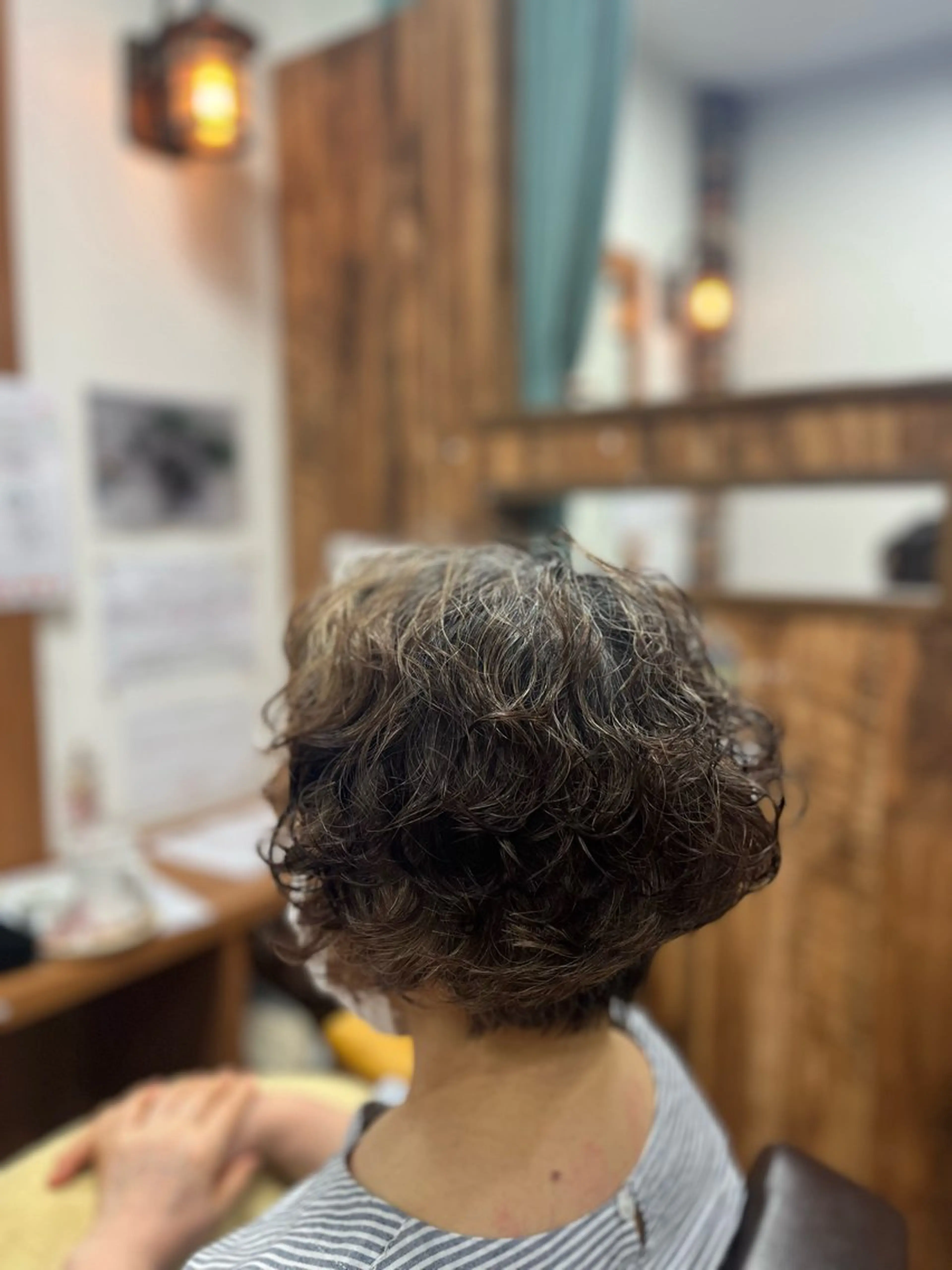 ショート パーマ 佐々木 美希のヘアスタイル