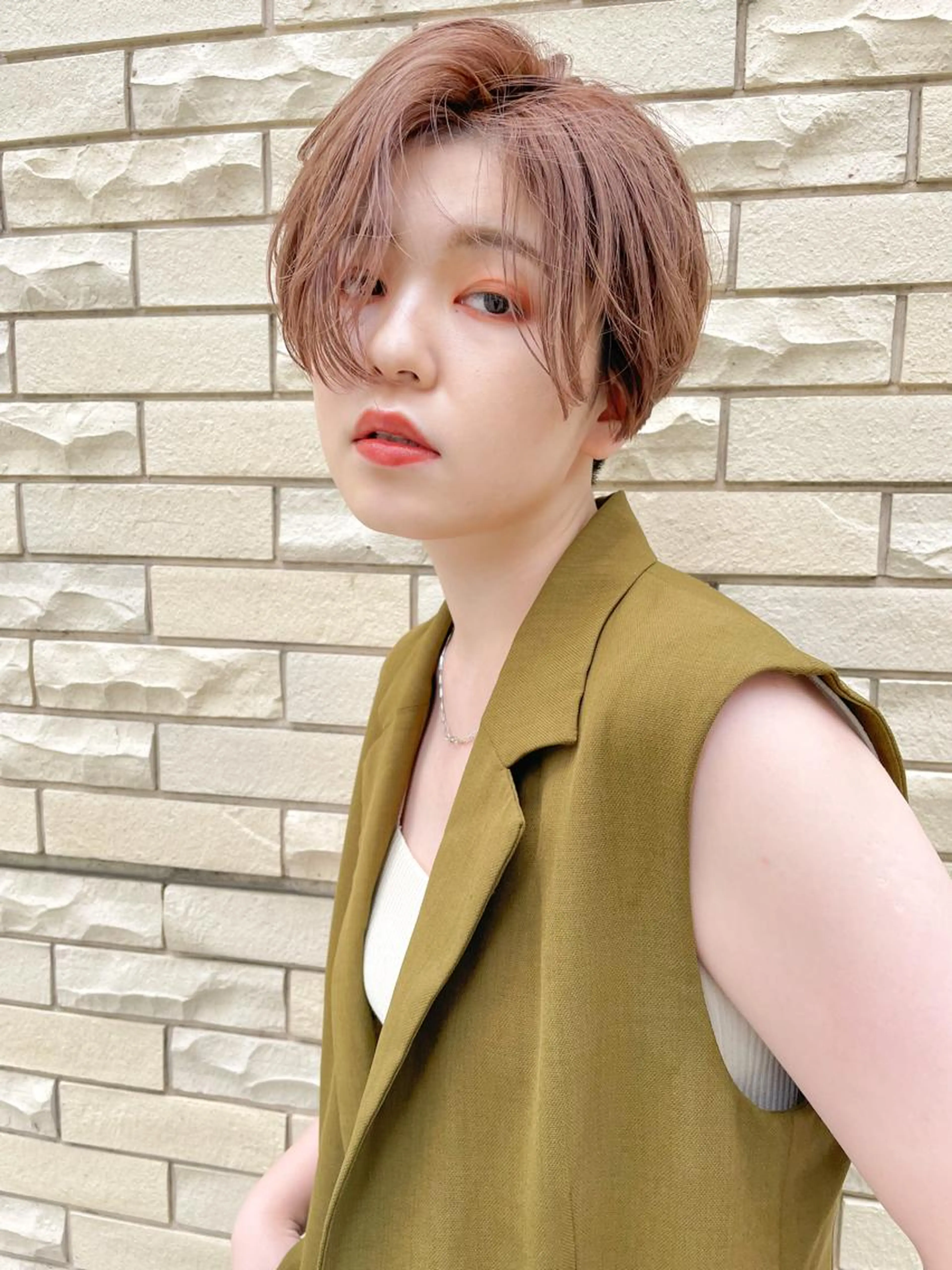 🐯全員使える🐯人気メニュー！【デザインカット+カラー+オージュアトリートメント⠀】￥9000ロング料金￥1210の写真