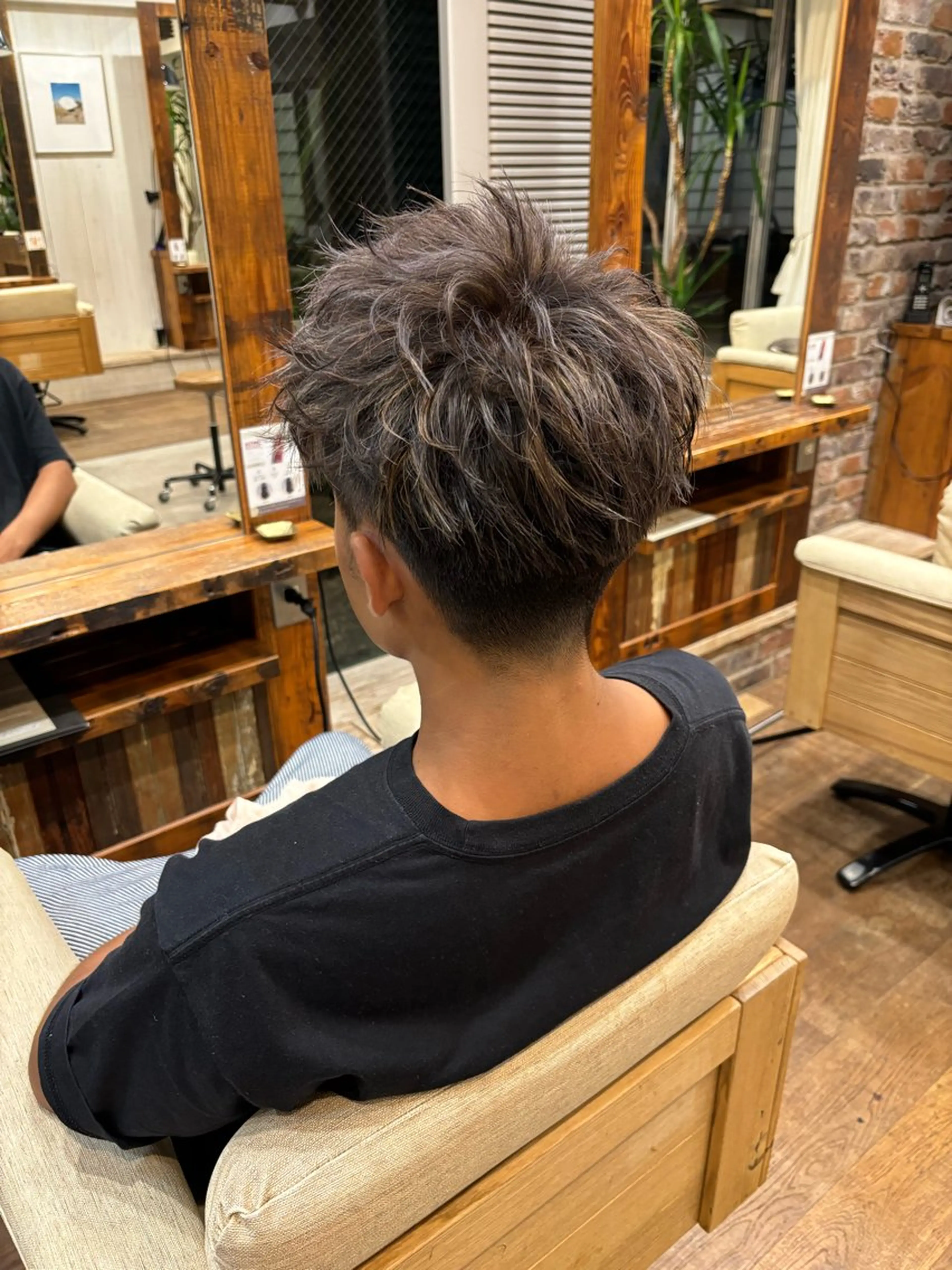 カラー sand &rose所属・逗子🫧透明感カラー しゅんやのヘアスタイル