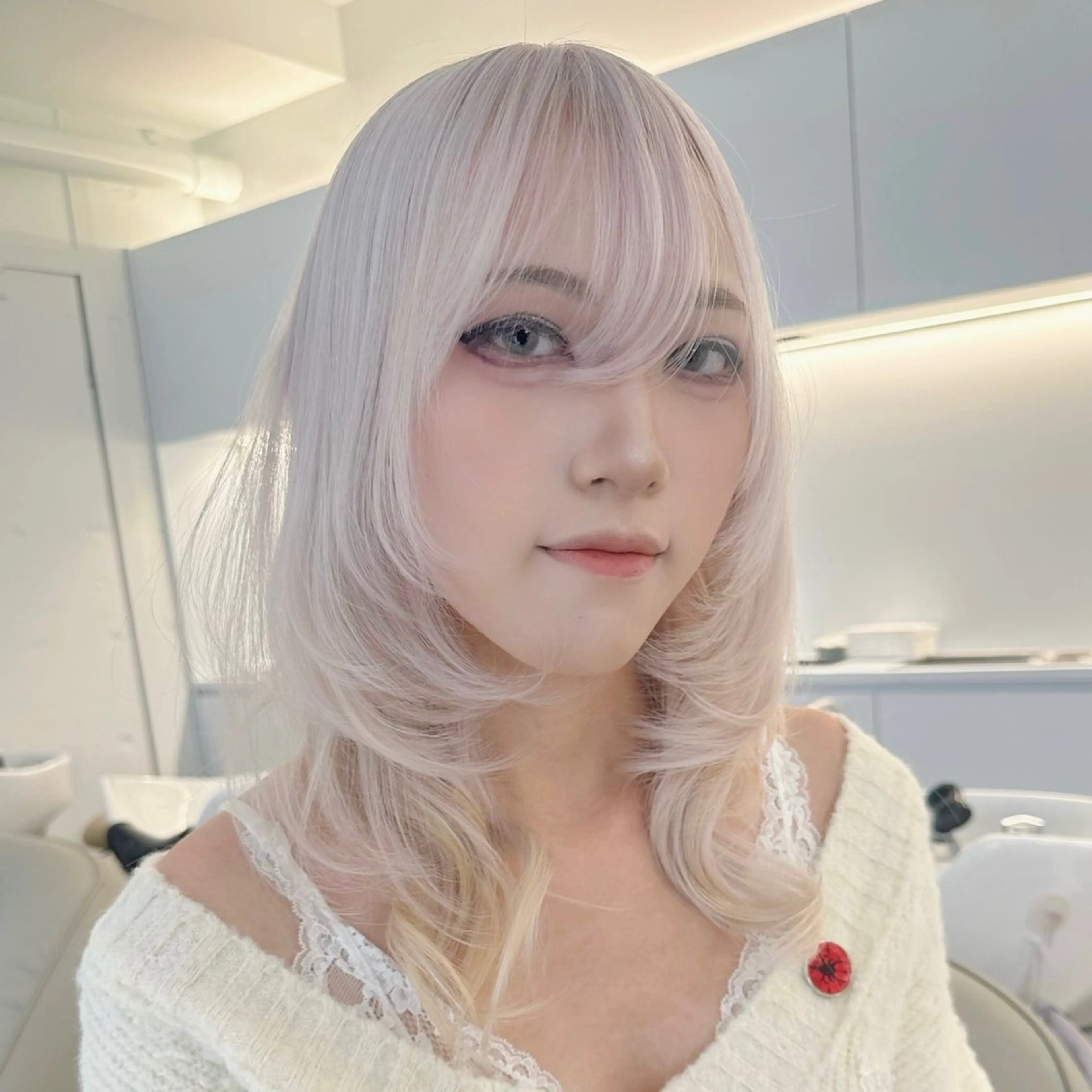 ミディアム カラー ブリーチ ヘアカラー 上品モテハイトーン chiakiのヘアスタイル