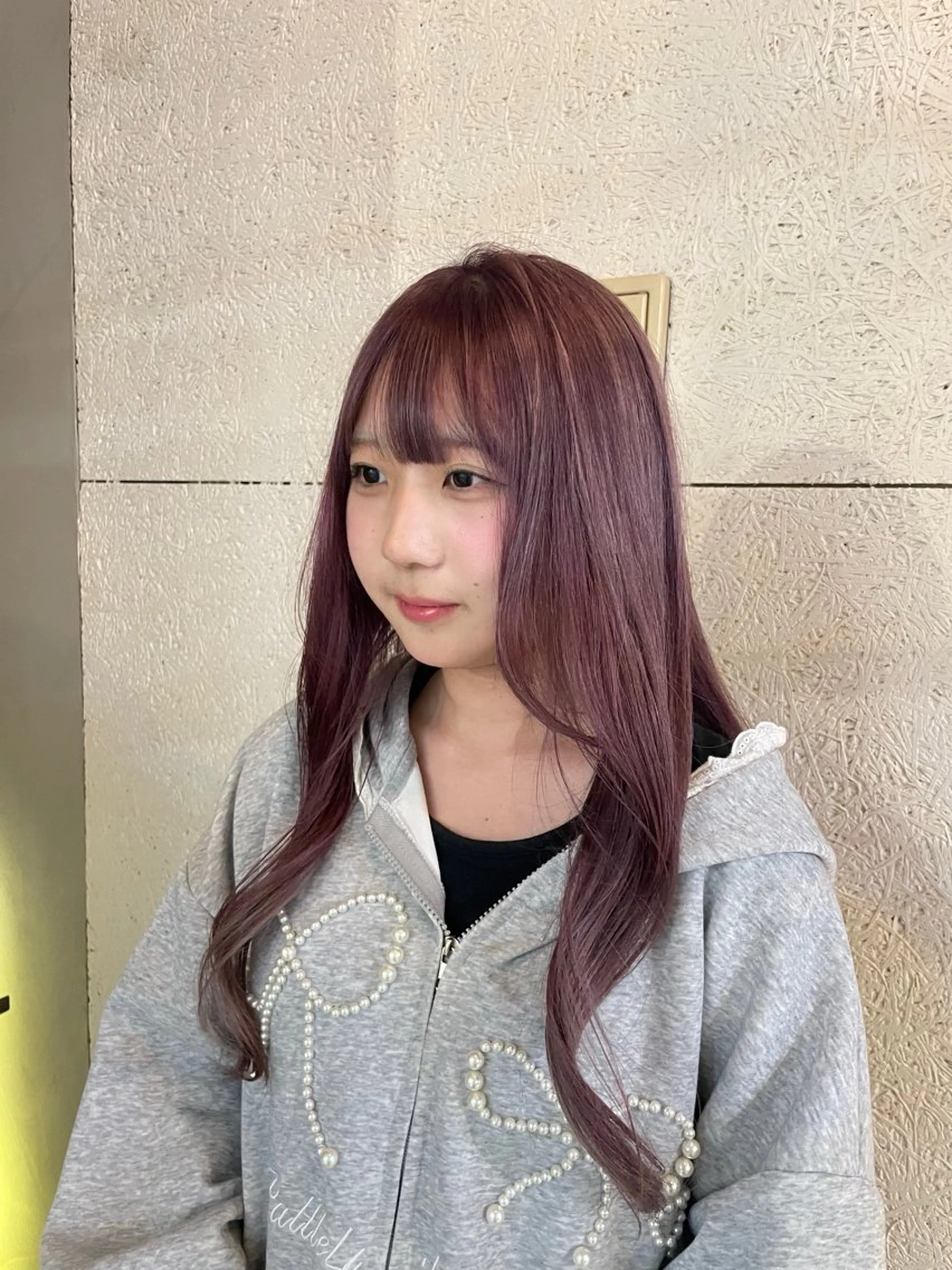 ロング カラー グレージュ ラベンダーカラー ラベンダーグレージュ ラベンダーグレー ピンクカラー ヘアカラー ミユウ /札幌美容師のヘアスタイル