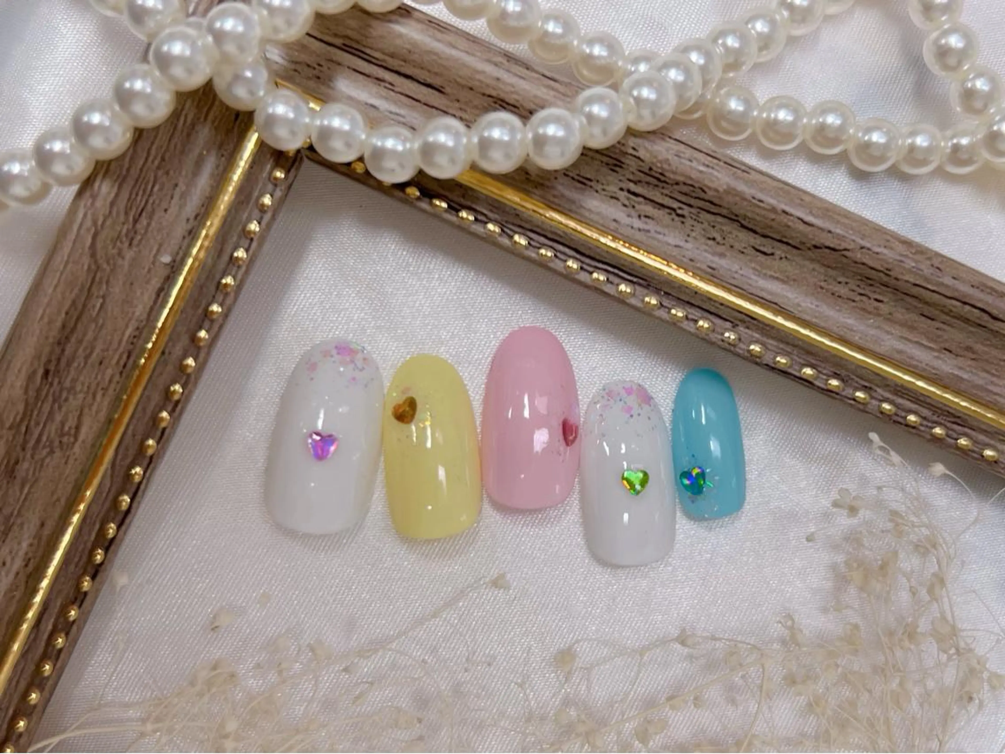 ネイル ハンドネイル ネイルPetit Ribbonのネイルデザイン