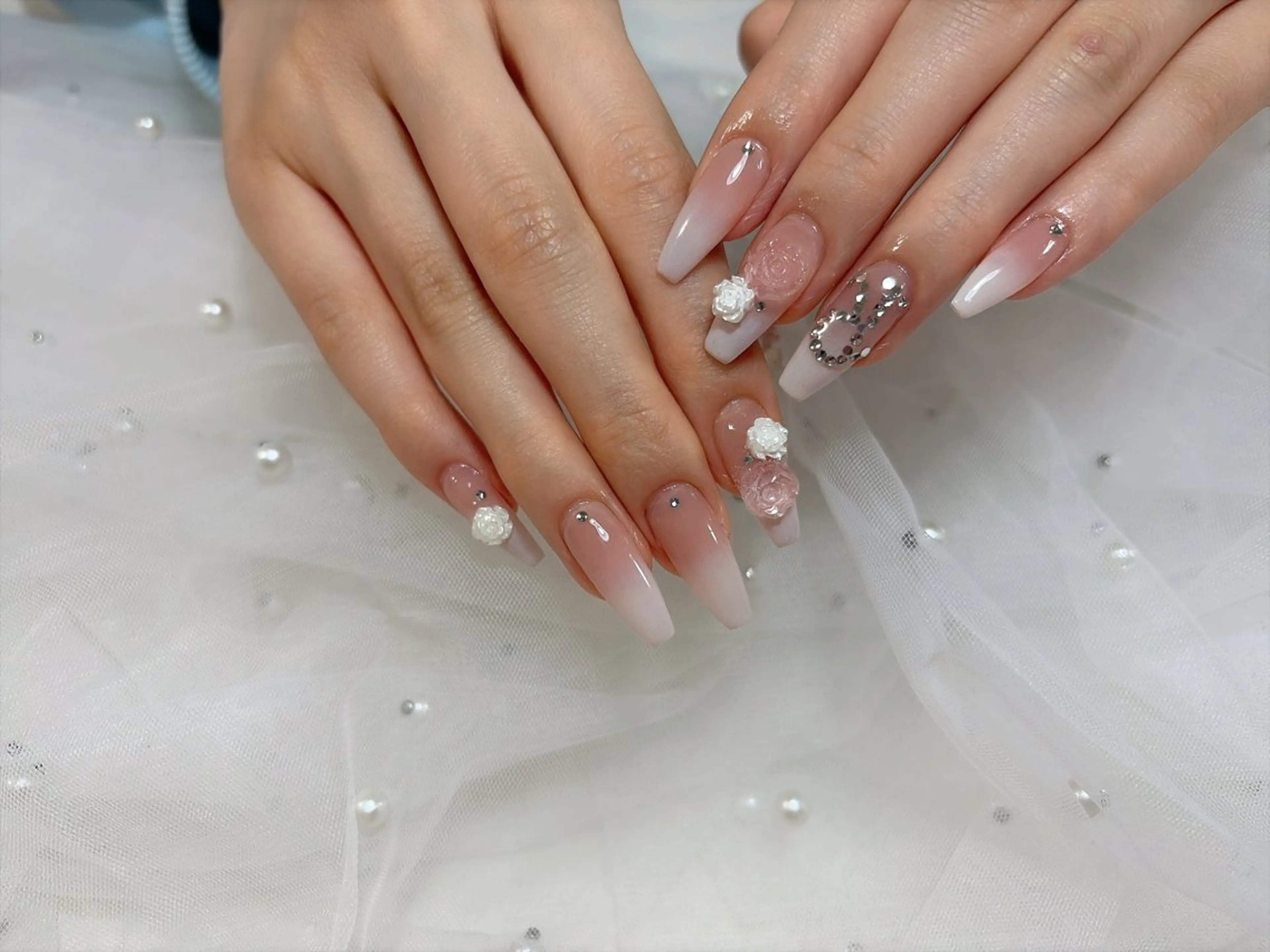 ネイル ハンドネイル Yuna NAILSのネイルデザイン