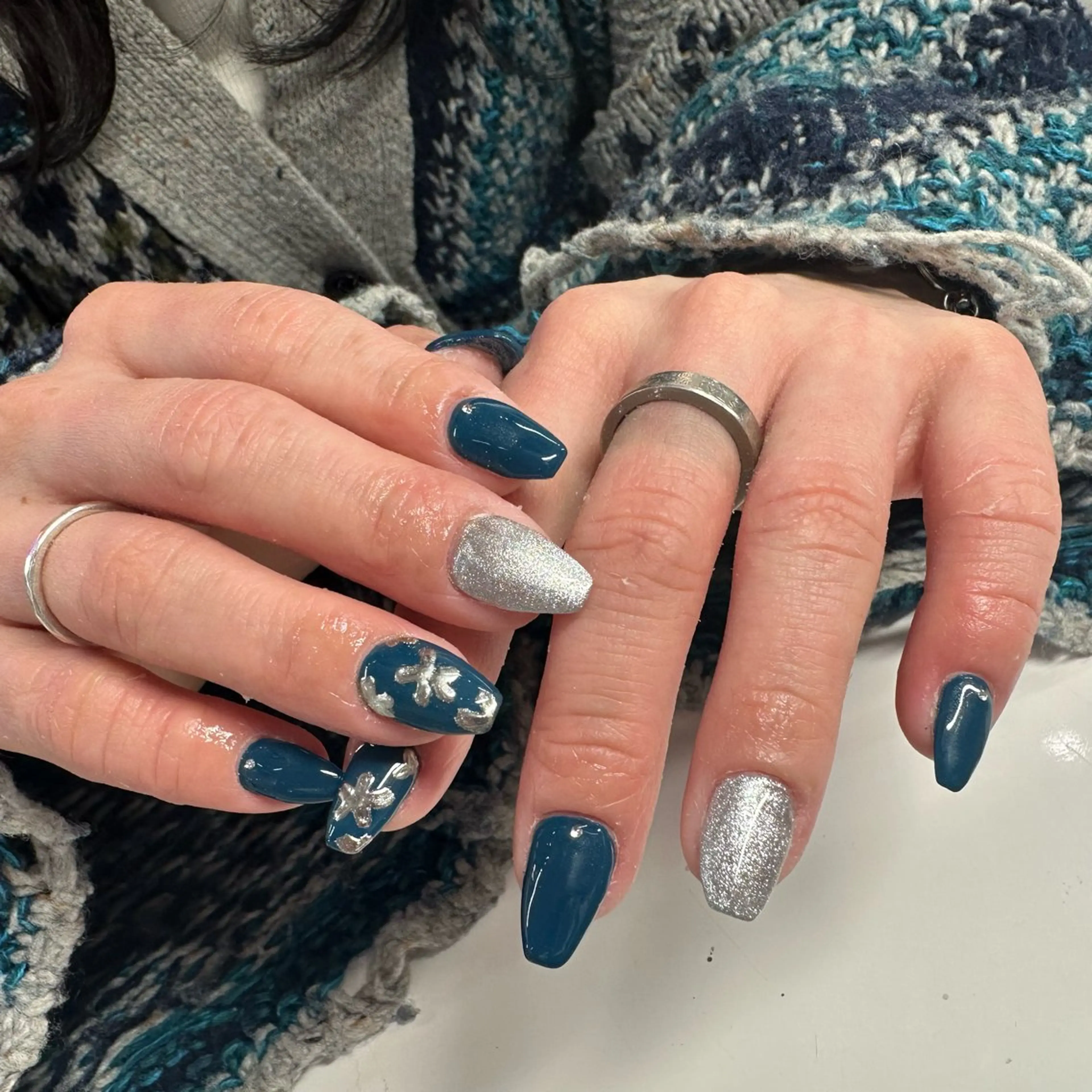 ネイル アートネイル ネイビー ハンドネイル WOLTOKYO渋谷 yunaのネイルデザイン