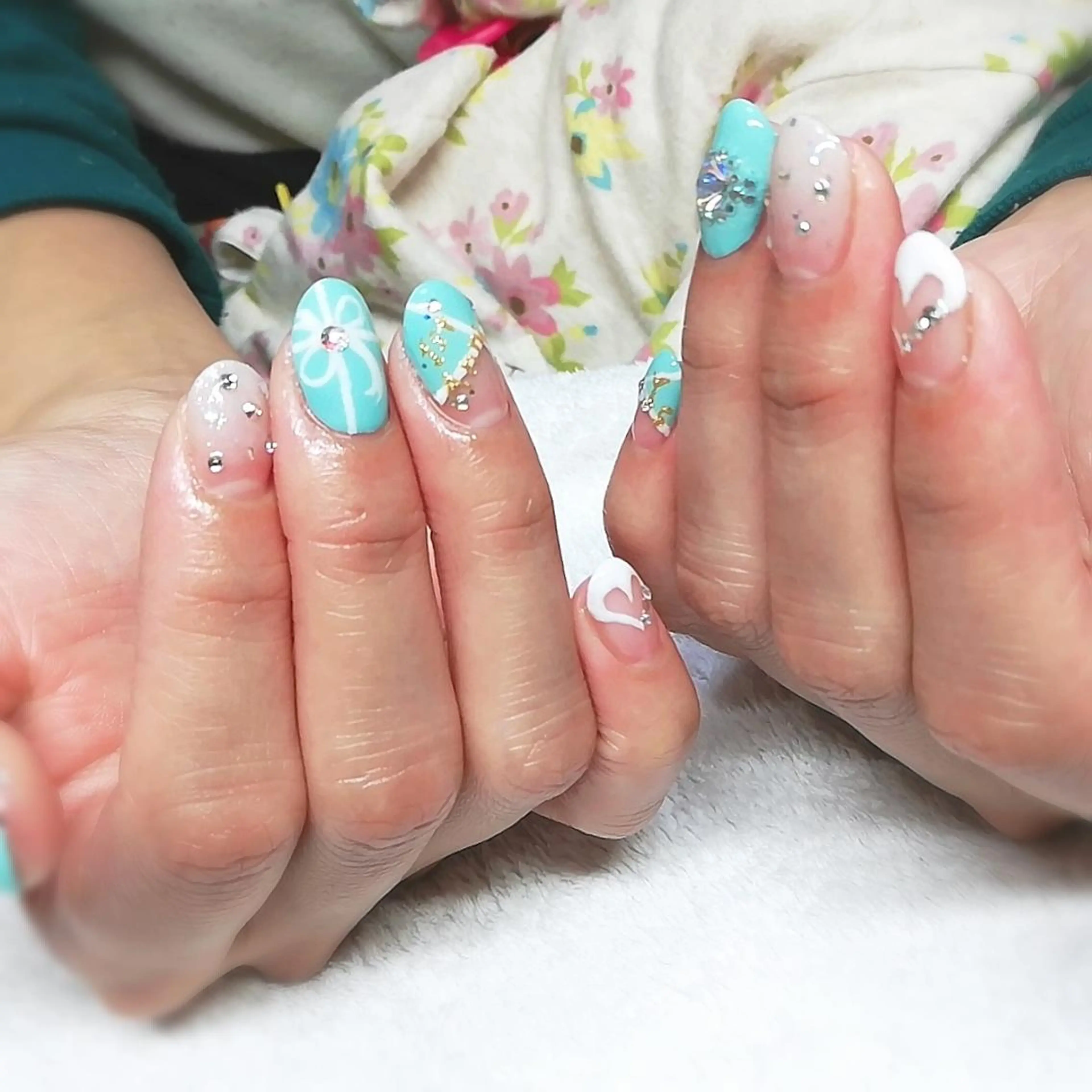 ネイル 柴崎 美幸のネイルデザイン