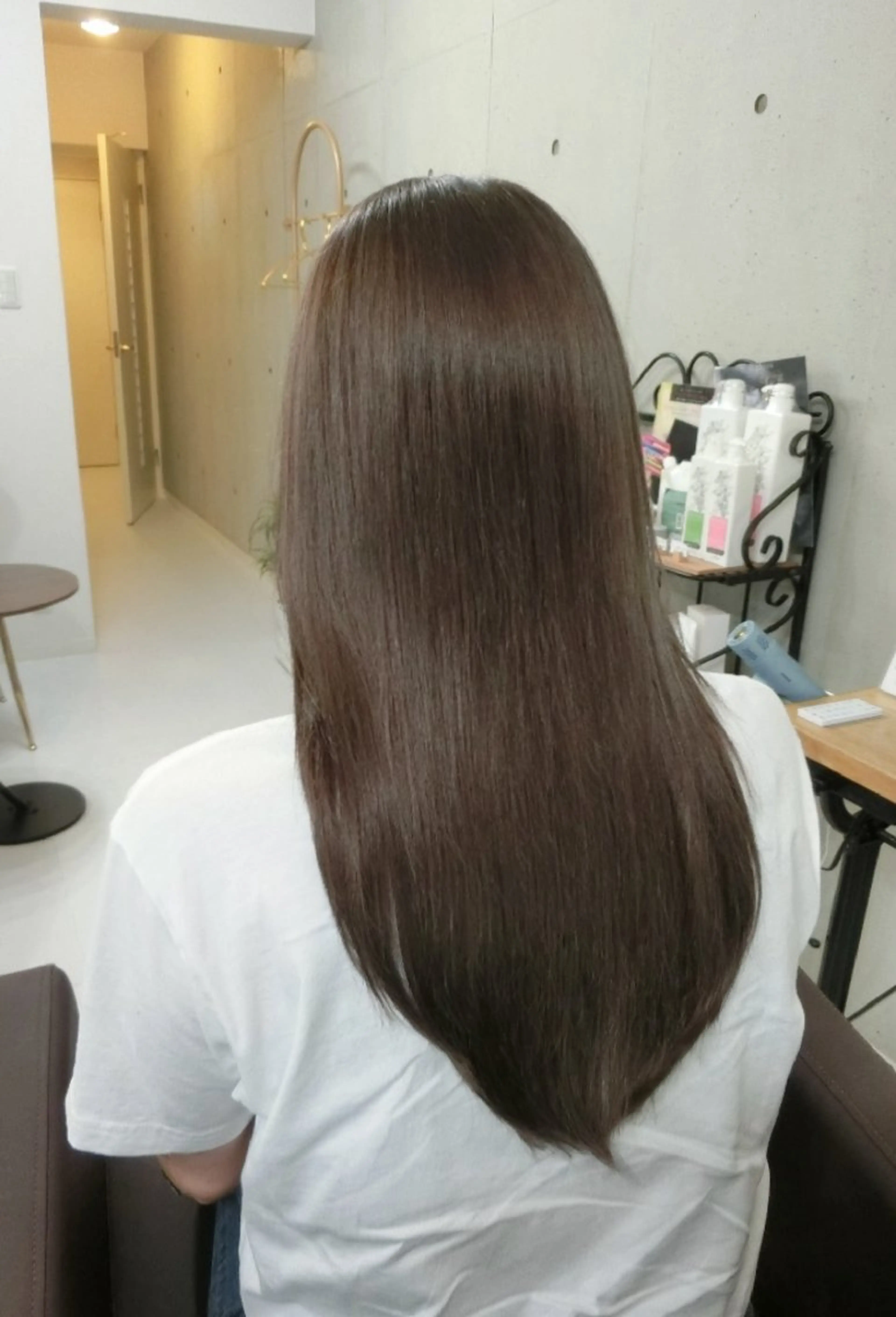 ロング カラー ココアグレージュ グレージュ カット ヘアカラー ma cherie 　naoのヘアスタイル