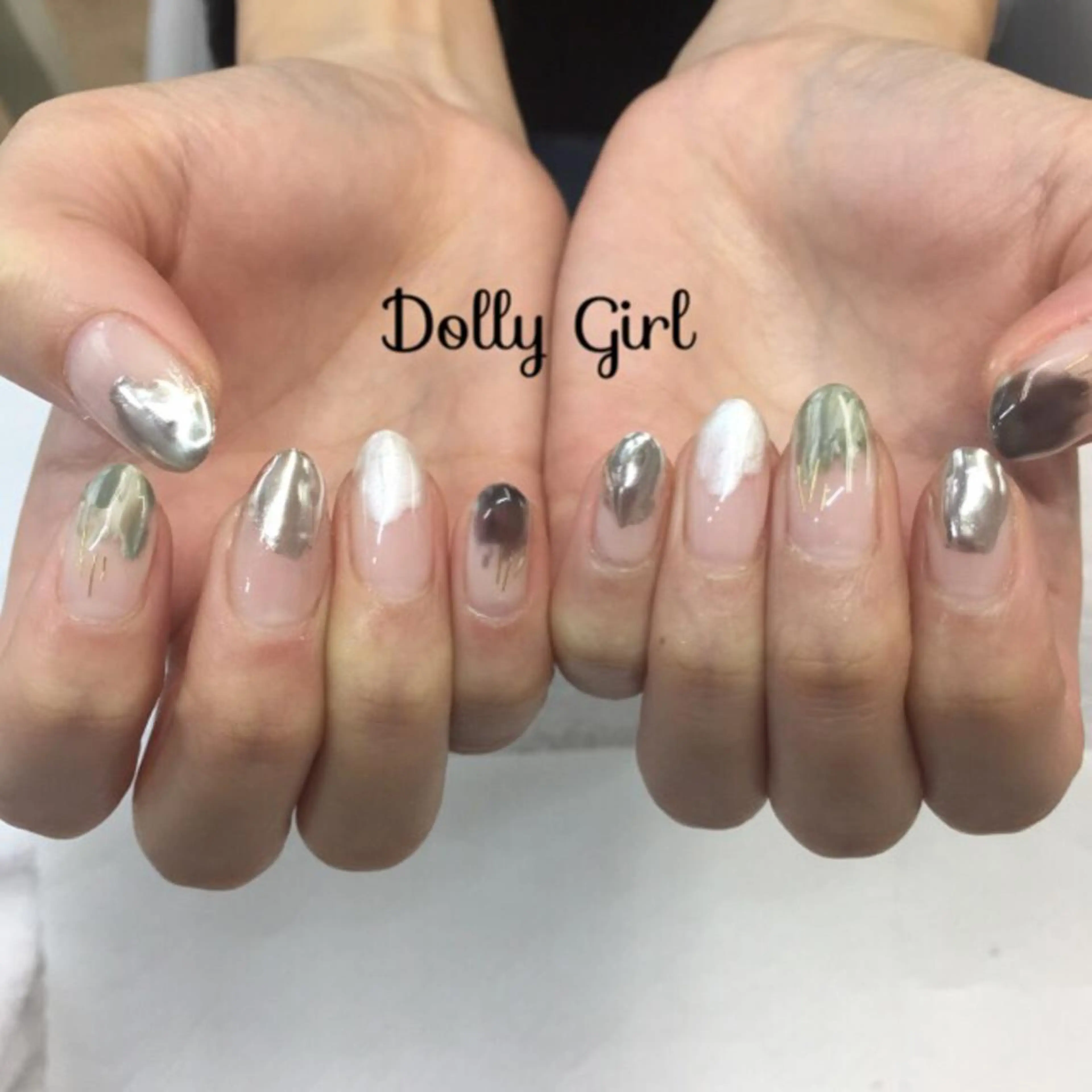 ネイル 個室ネイルサロンDolly  Girl〜ドーリーガール〜所属・DollyGirl KYOKOのネイルデザイン