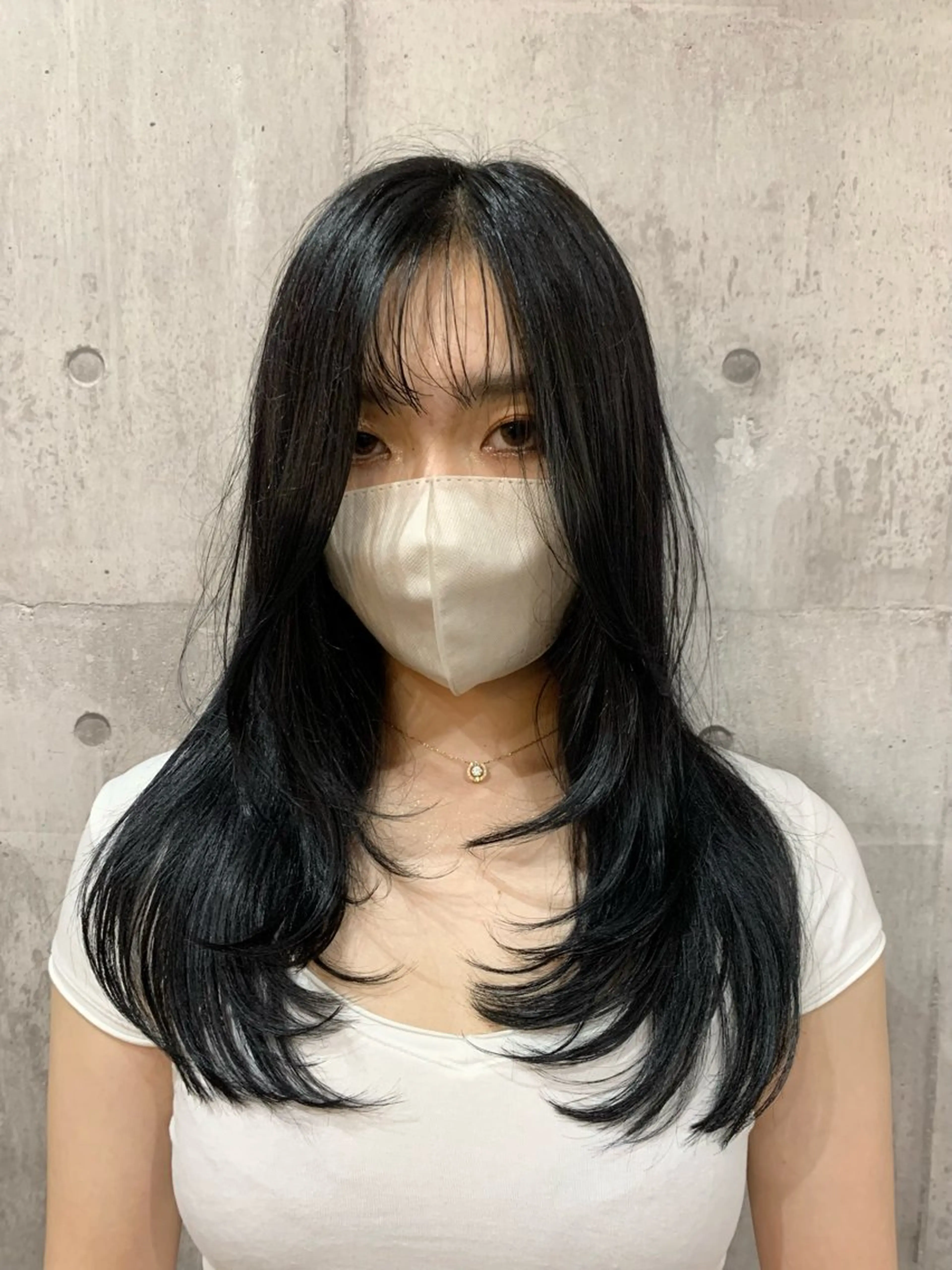 ロング レイヤーカット カット ヘアカラー Welila by haku所属・Yuuki ウェリラバイハクのヘアスタイル