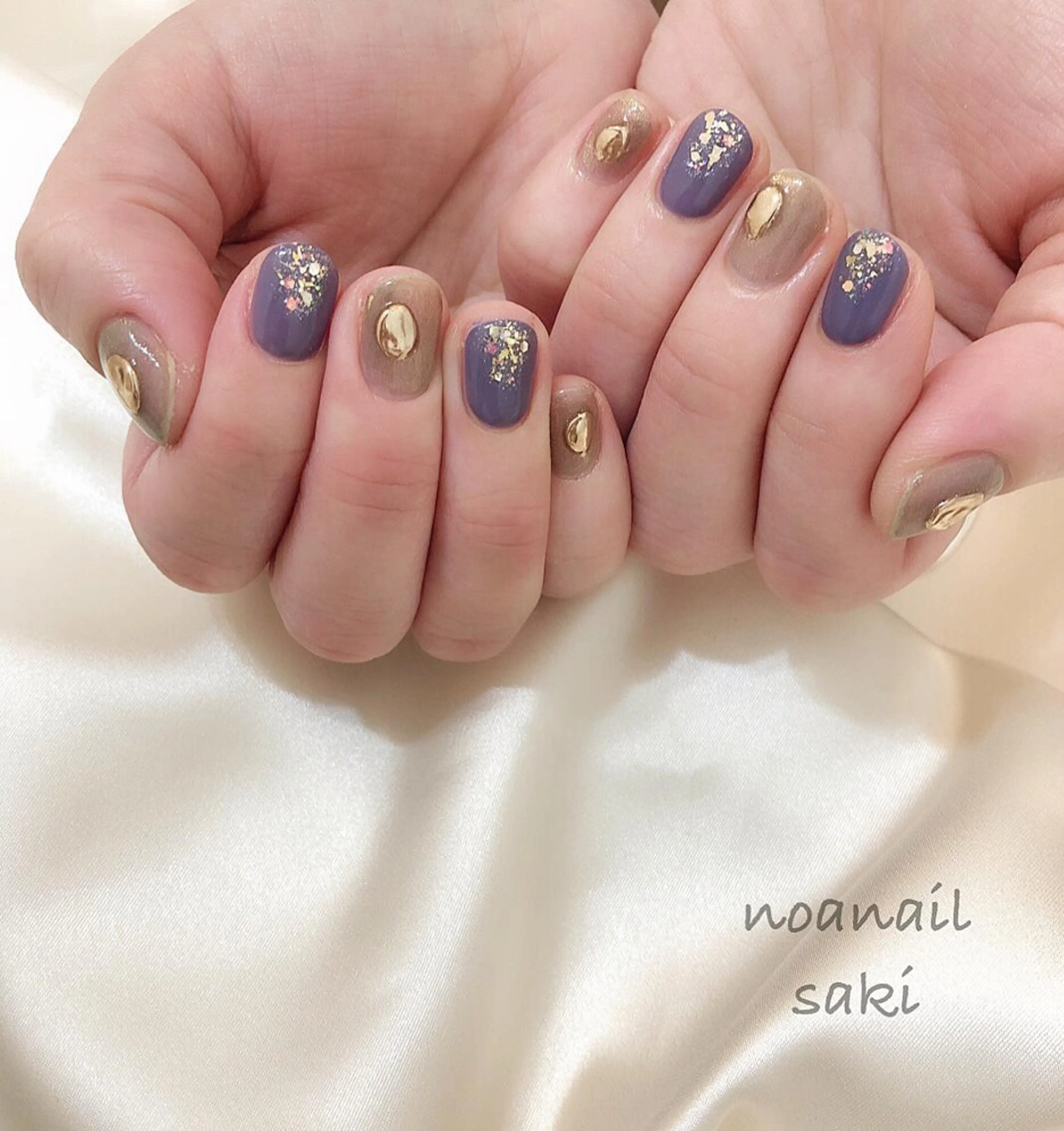 ネイル アートネイル ジェルネイル ミラーネイル ニュアンスネイル パラジェル nailsalon noa所属・nailist sakiのネイルデザイン