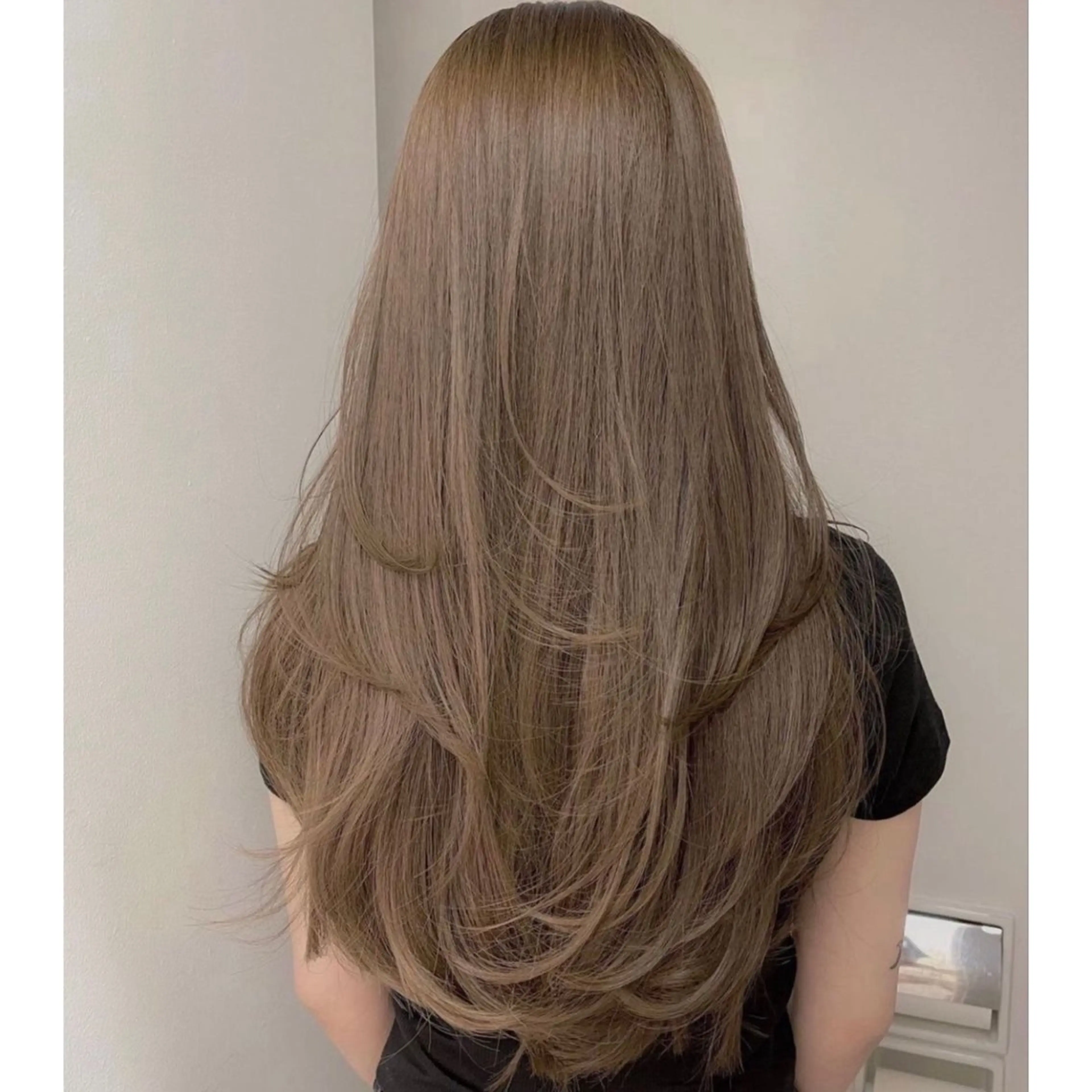 ロング カラー カット ヘアカラー 透明感Color🩶 髪質改善 ユウナ🦋のヘアスタイル