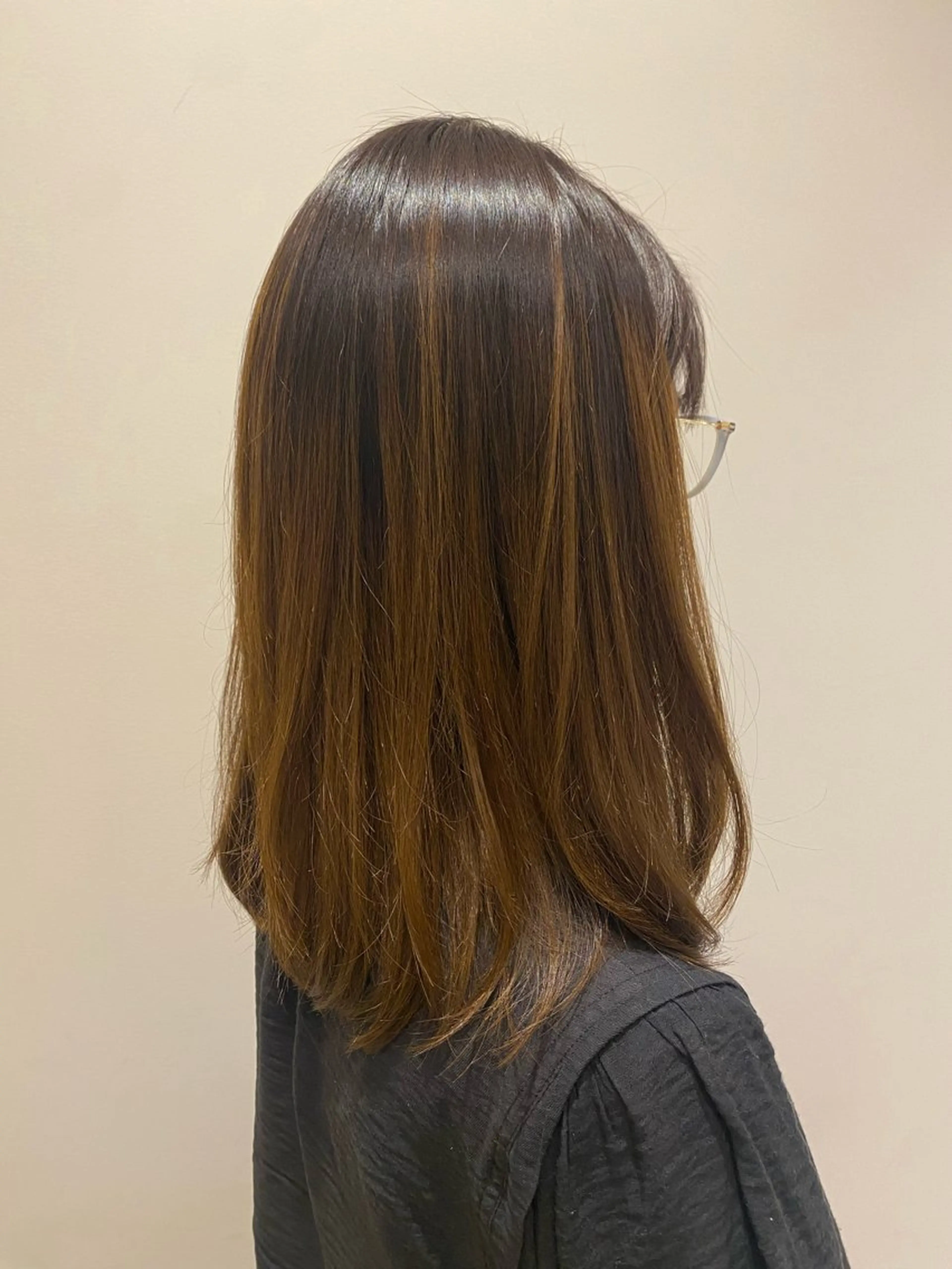 セミロング カラー カット ヘアカラー トリートメント 🌹艶髪カラー🌹 津田晴加【西荻窪】のヘアスタイル