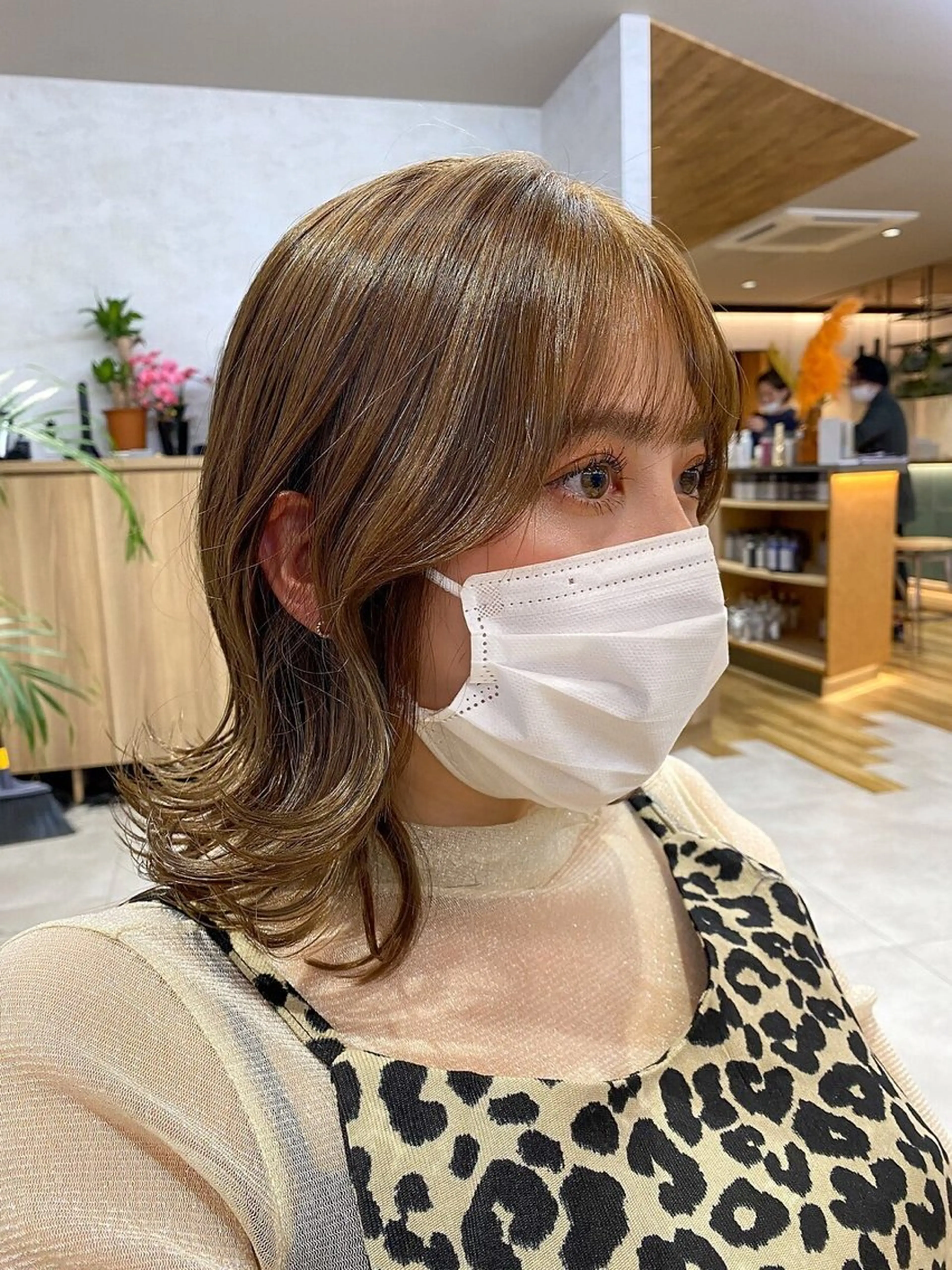 ミディアム オノザワ シュウジのヘアスタイル