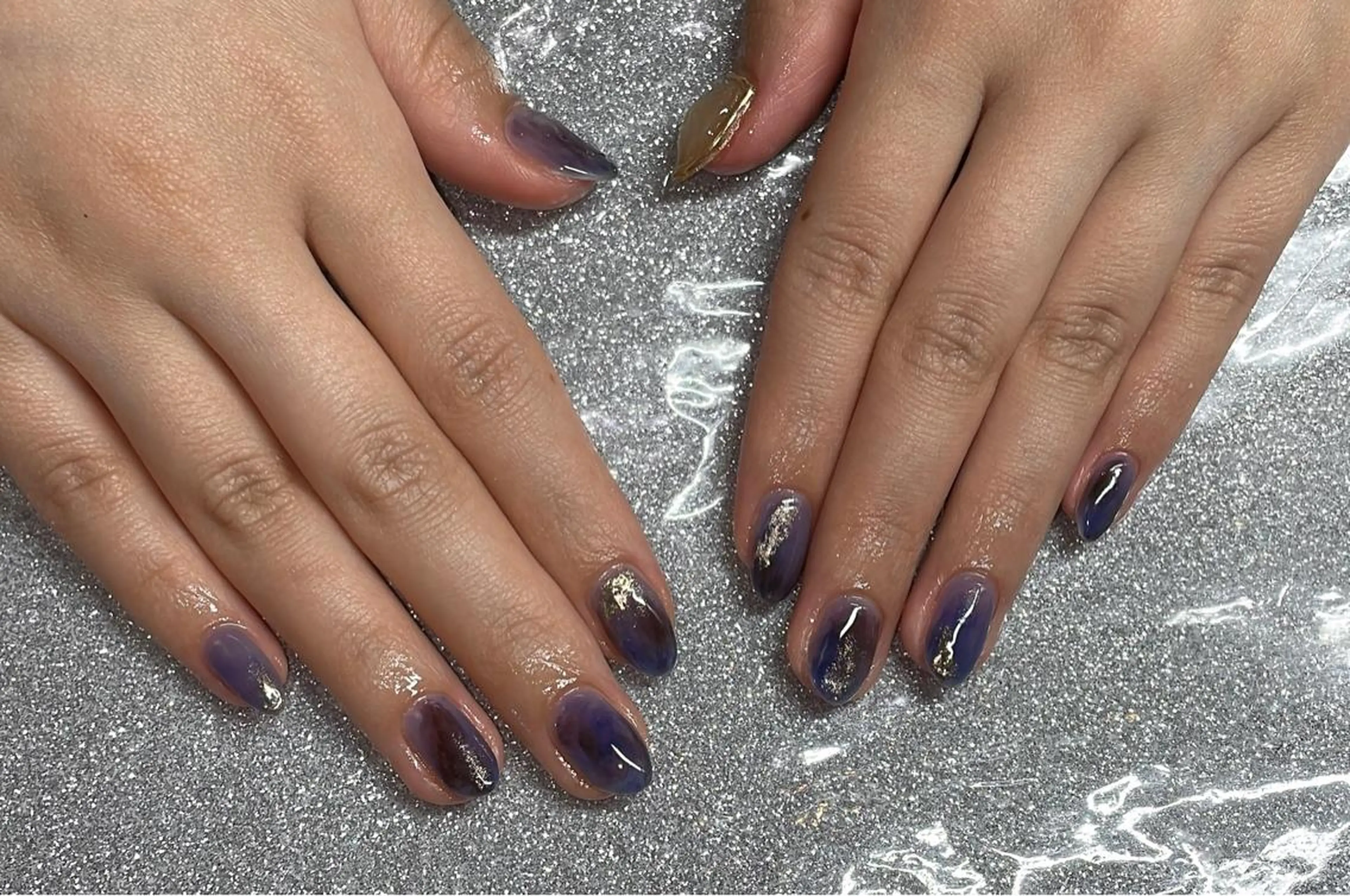 ネイル ハンドネイル VIERU 🌈🎀💖のネイルデザイン