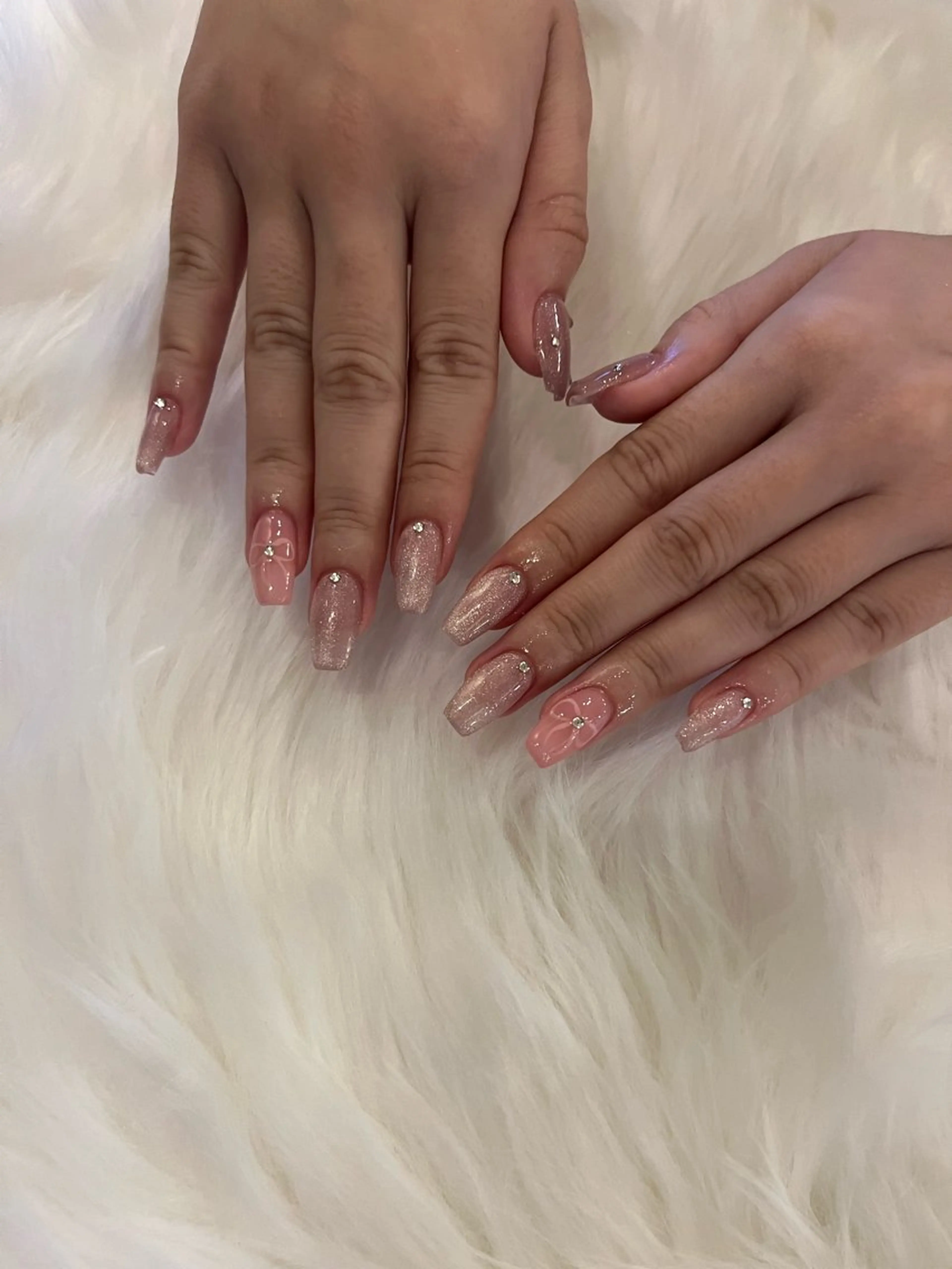 ネイル ハンドネイル ハンドケア RÊVIA所属・RÊVIA (レヴィア)のネイルデザイン