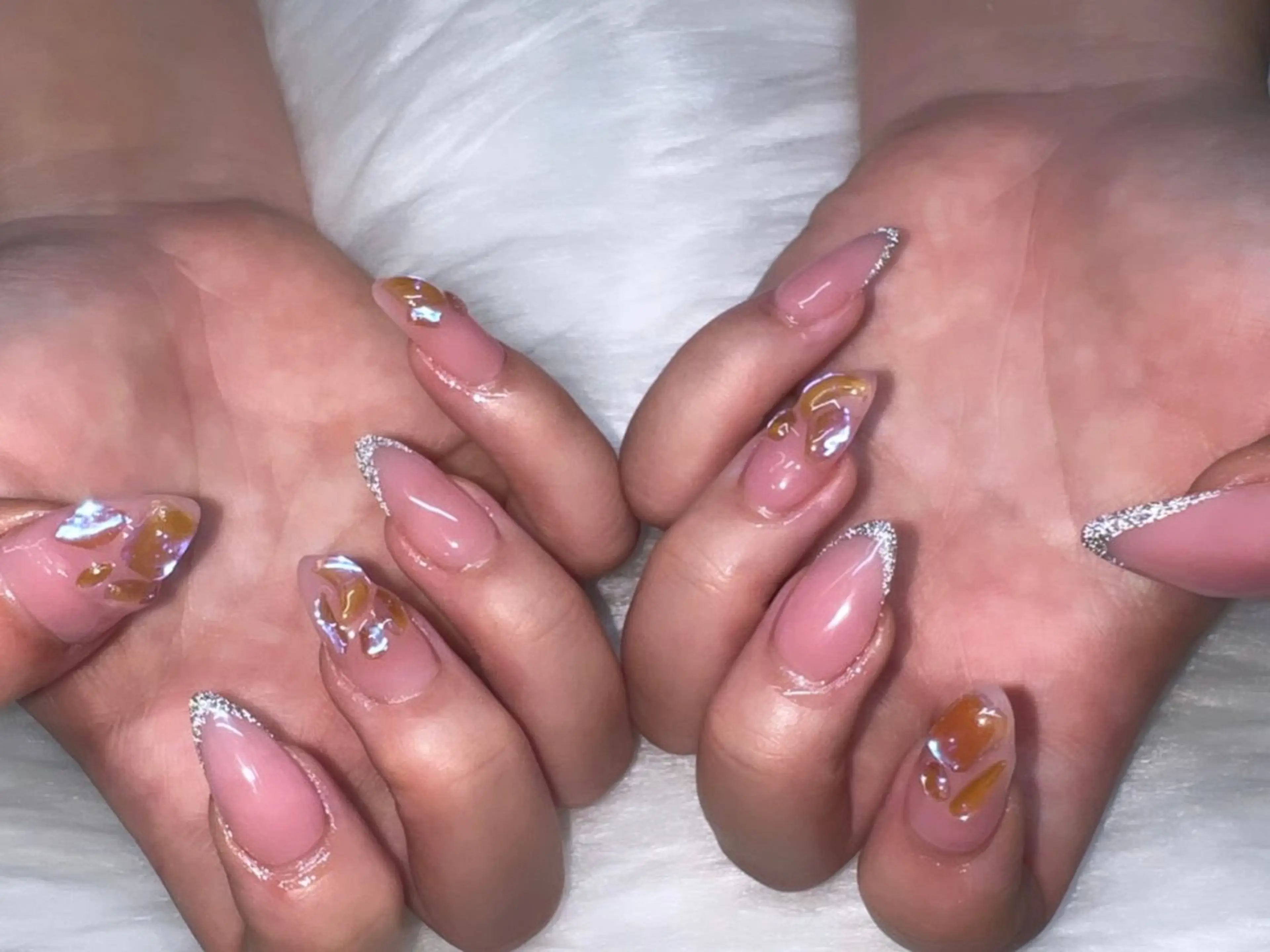 ネイル アートネイル オーロラネイル フレンチネイル マグネットネイル マグネットフレンチ ハンドネイル Nail&Eyelash salon Axia所属・Nail salon Axiaのネイルデザイン