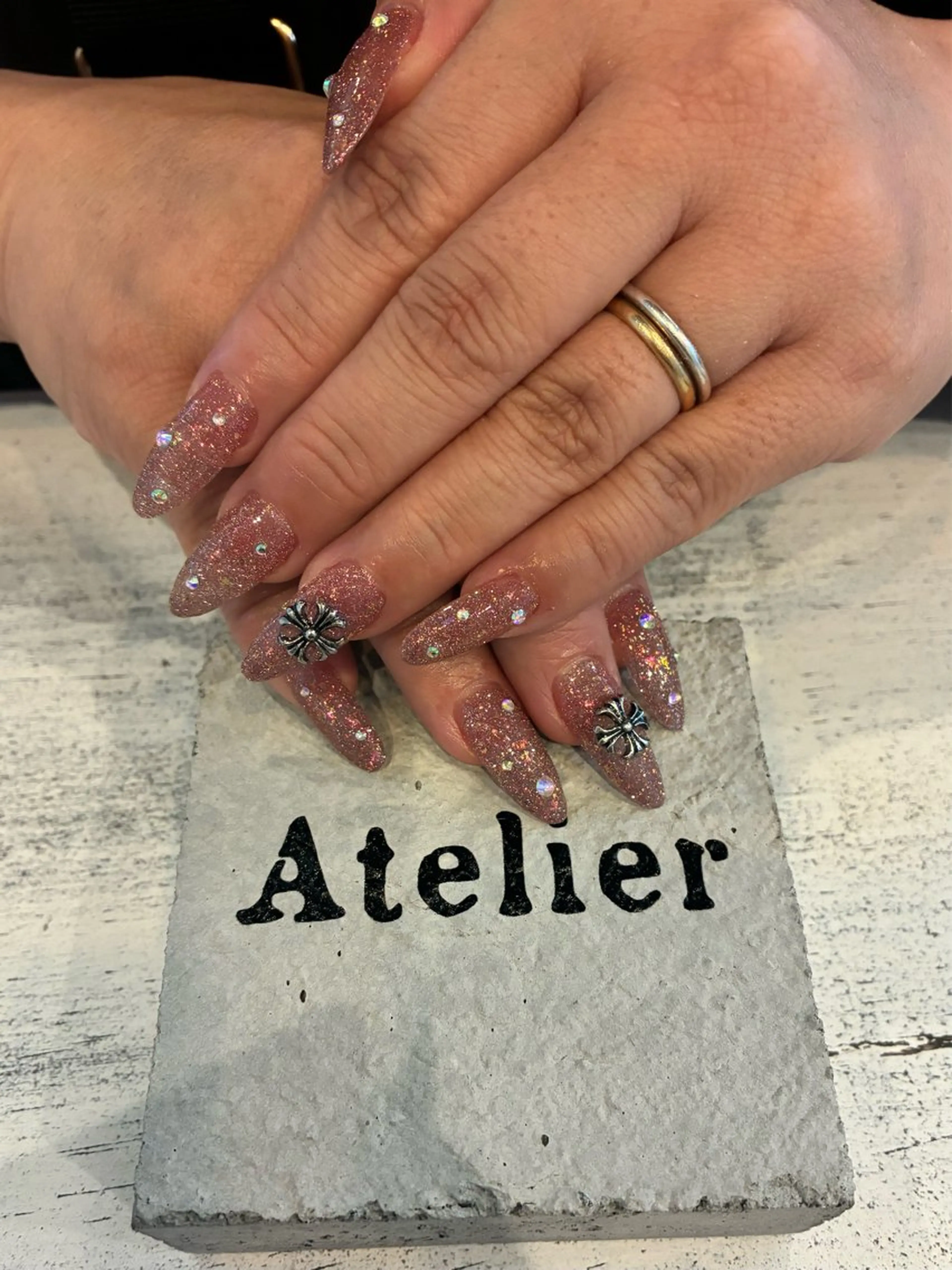 ネイル Atelier Nail所属・Atelier HIKARIのネイルデザイン