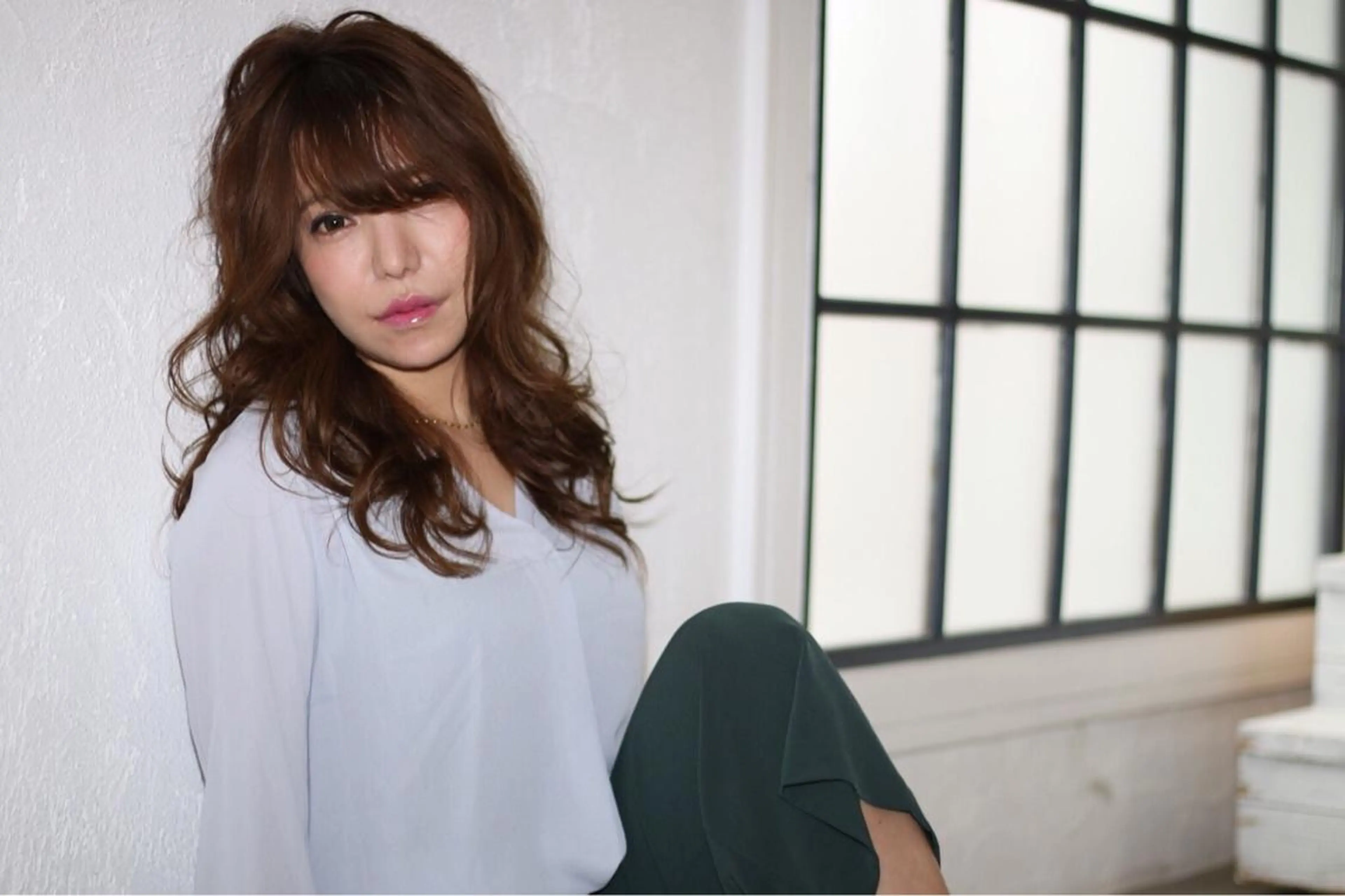 セミロング 米倉 群のヘアスタイル