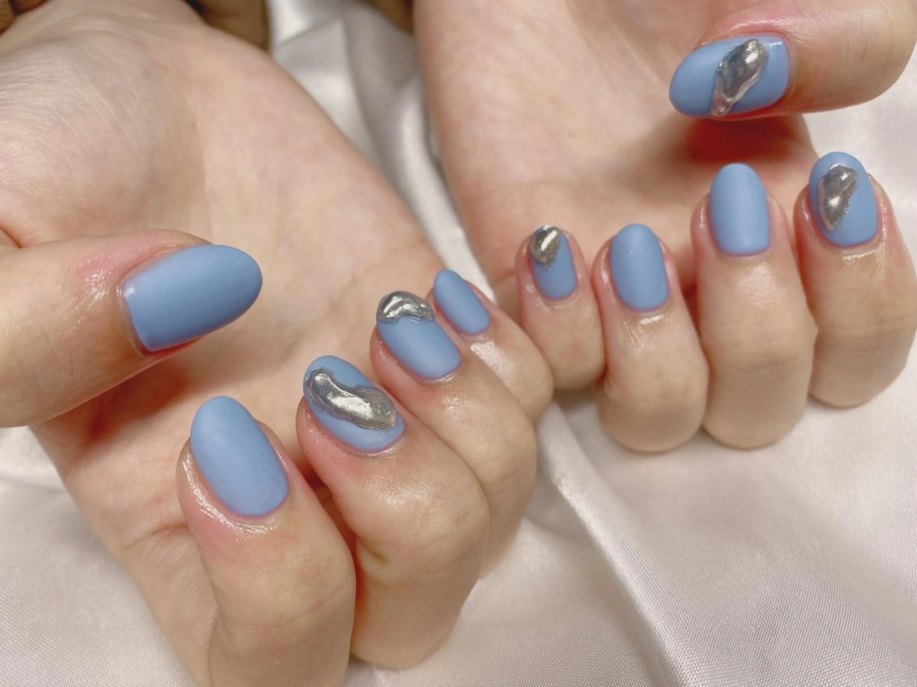 ネイル BLITZ Nail 岩田💅🏻✨のネイルデザイン