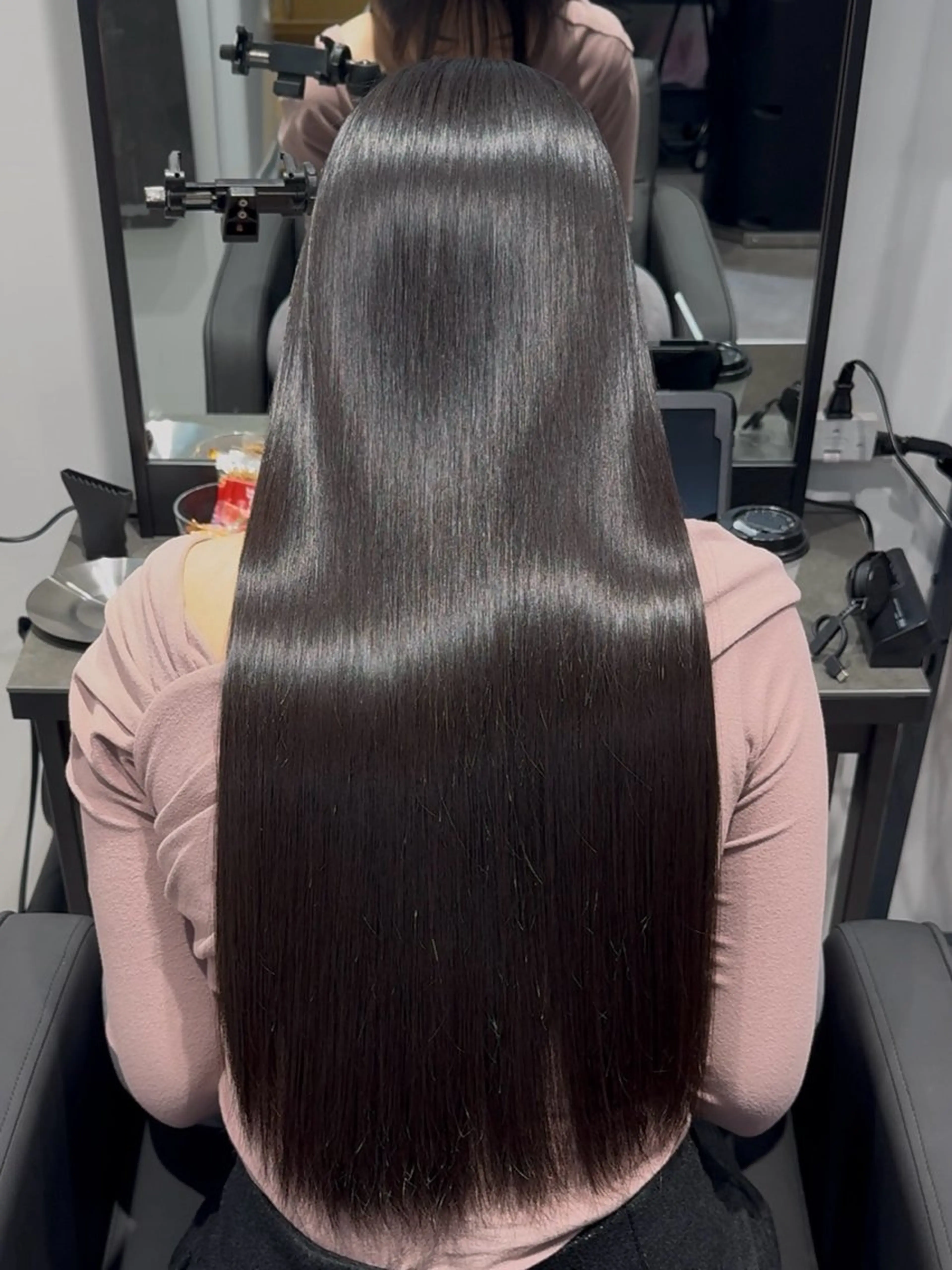 ショート カラー パーマ ヘアアレンジ Vel 新宿店所属・美髪矯正/髪質改善 カラー✨️Velのヘアスタイル