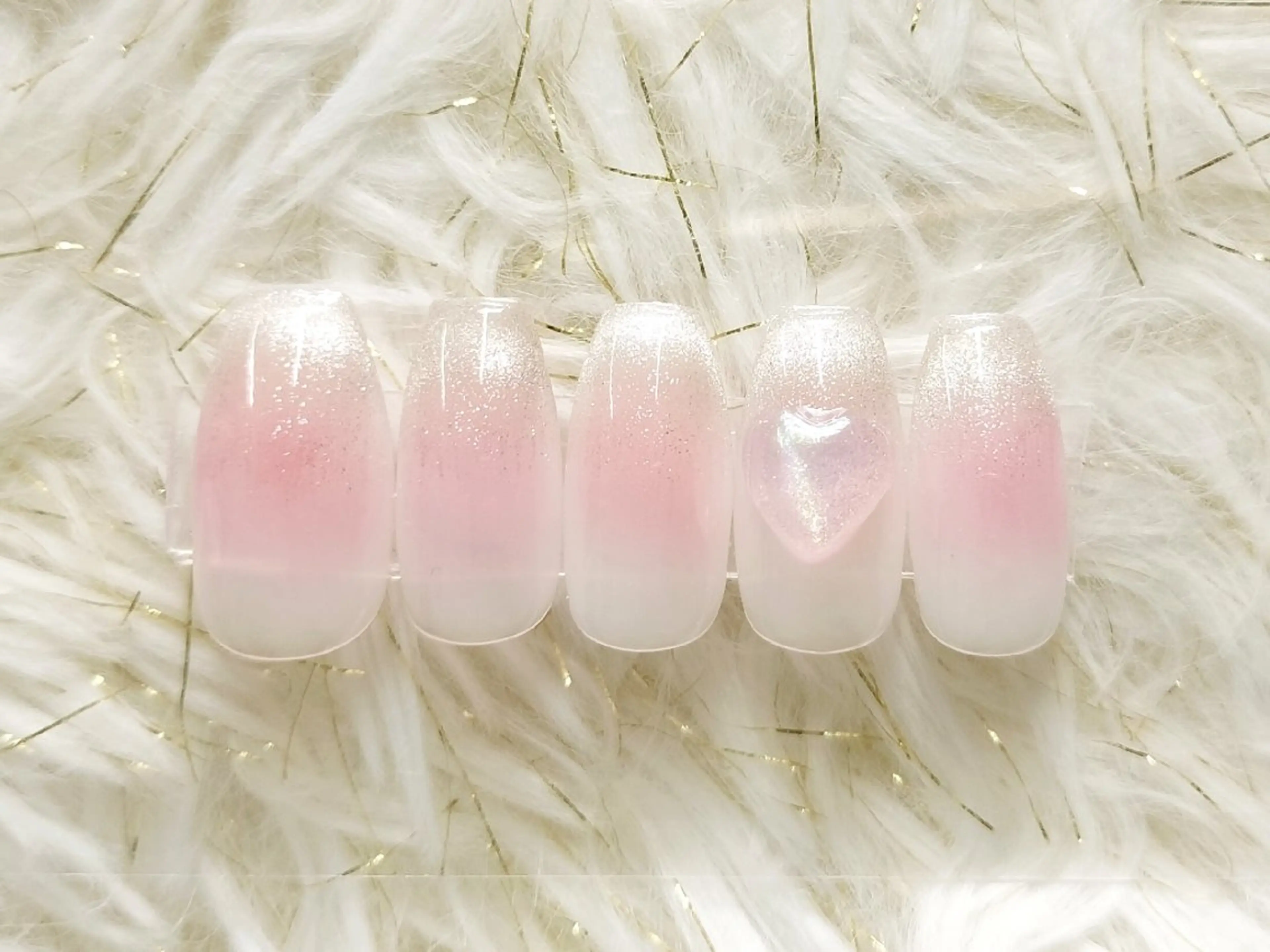 ネイル ハンドネイル She by M【シーバイエム】パラジェル/ニュアンスネイル所属・She by M. Ryoukaのネイルデザイン