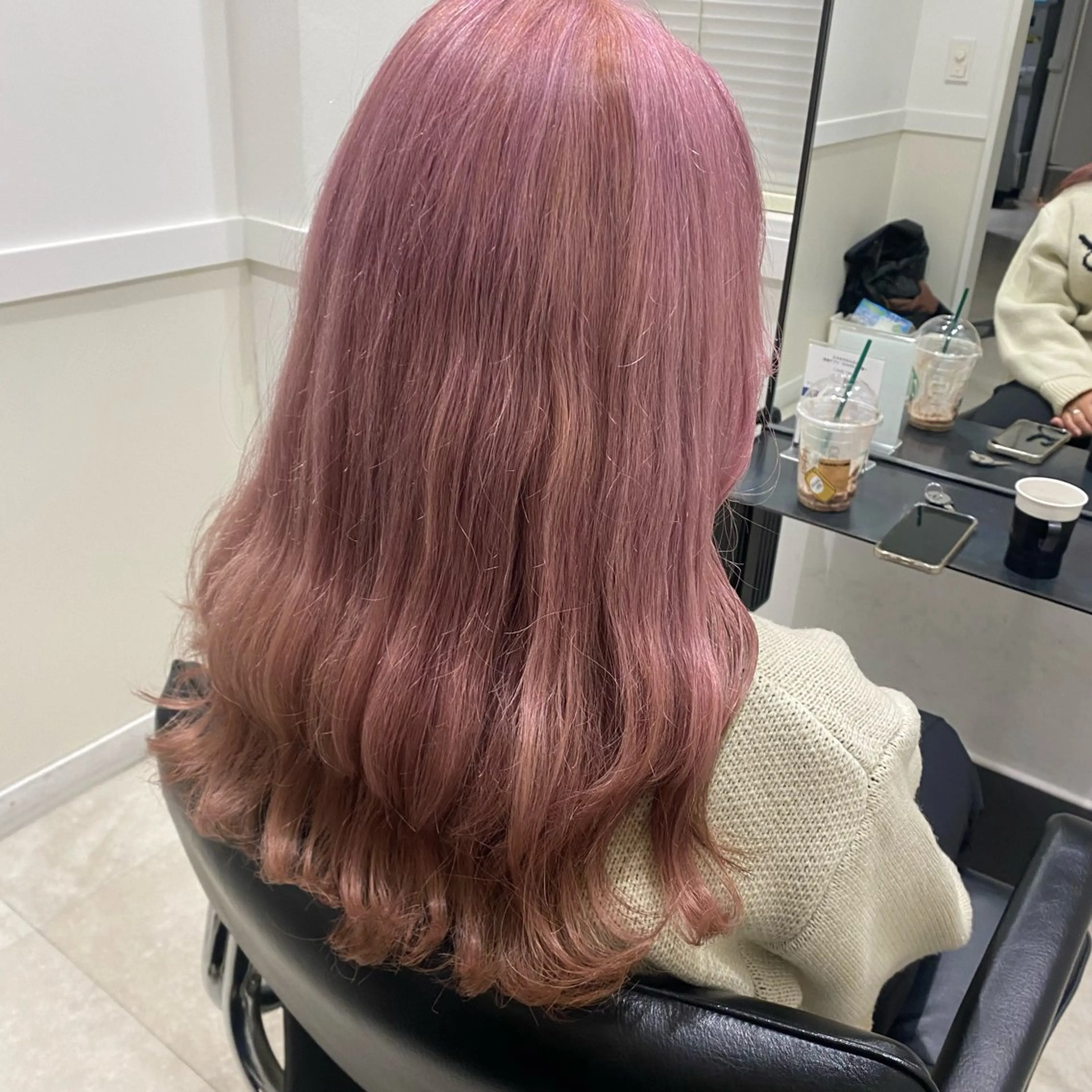 ロング GO TODAY SHAiRE SALON所属・🌼透け感カラー 🌼Rinaのヘアスタイル