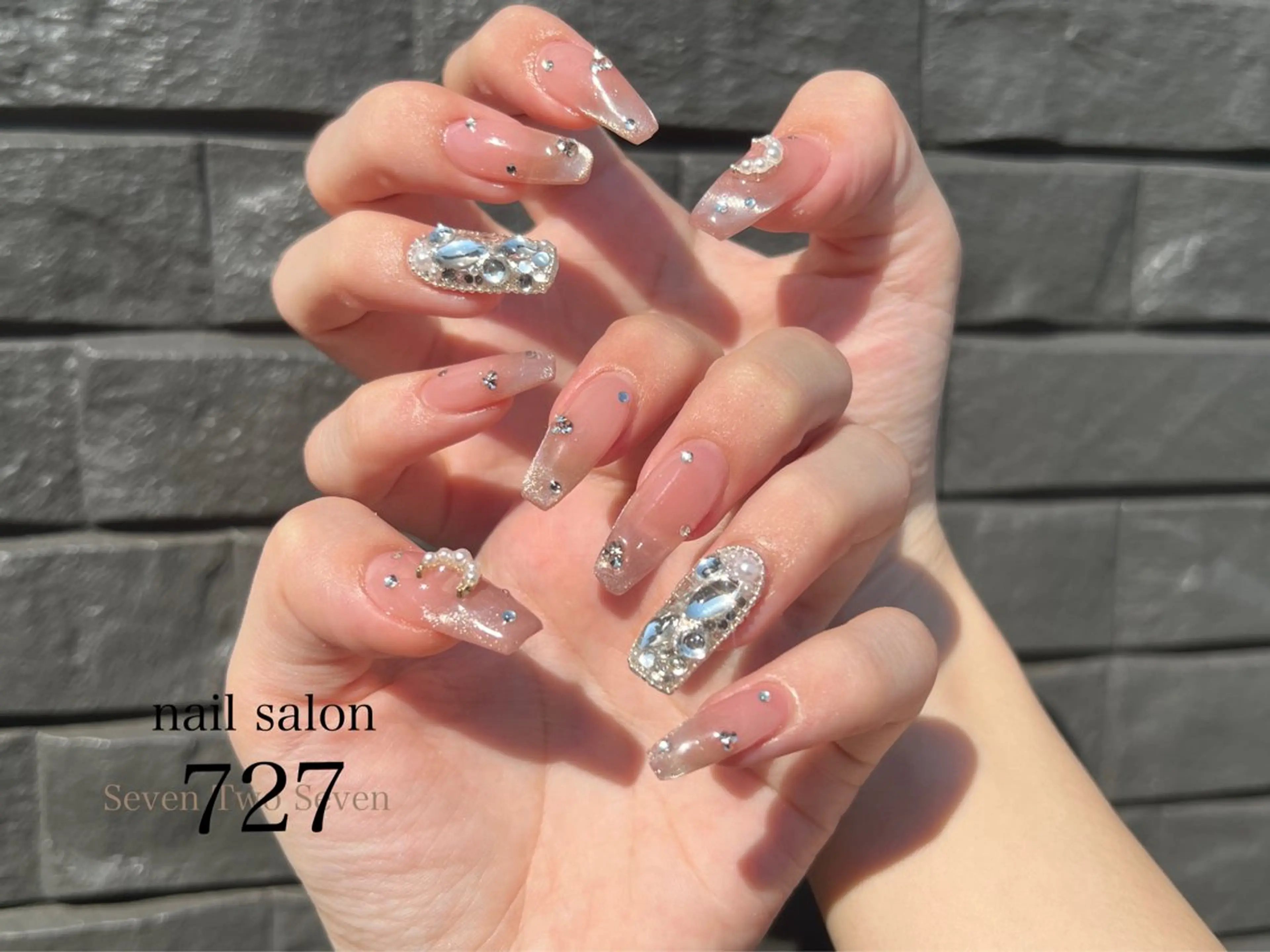 ネイル more fortuneのネイルデザイン