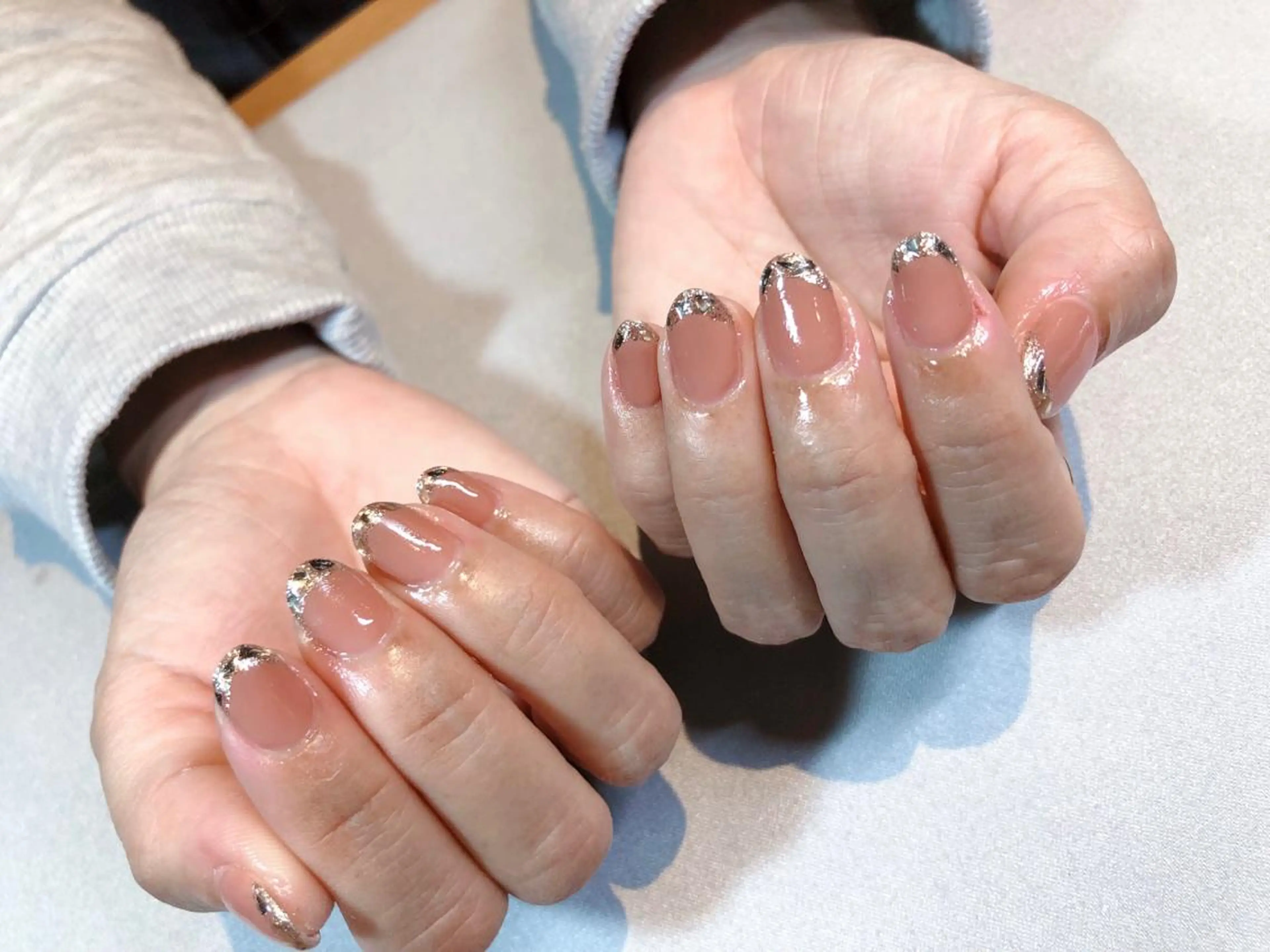 ネイル iiloo aromaworksのネイルデザイン