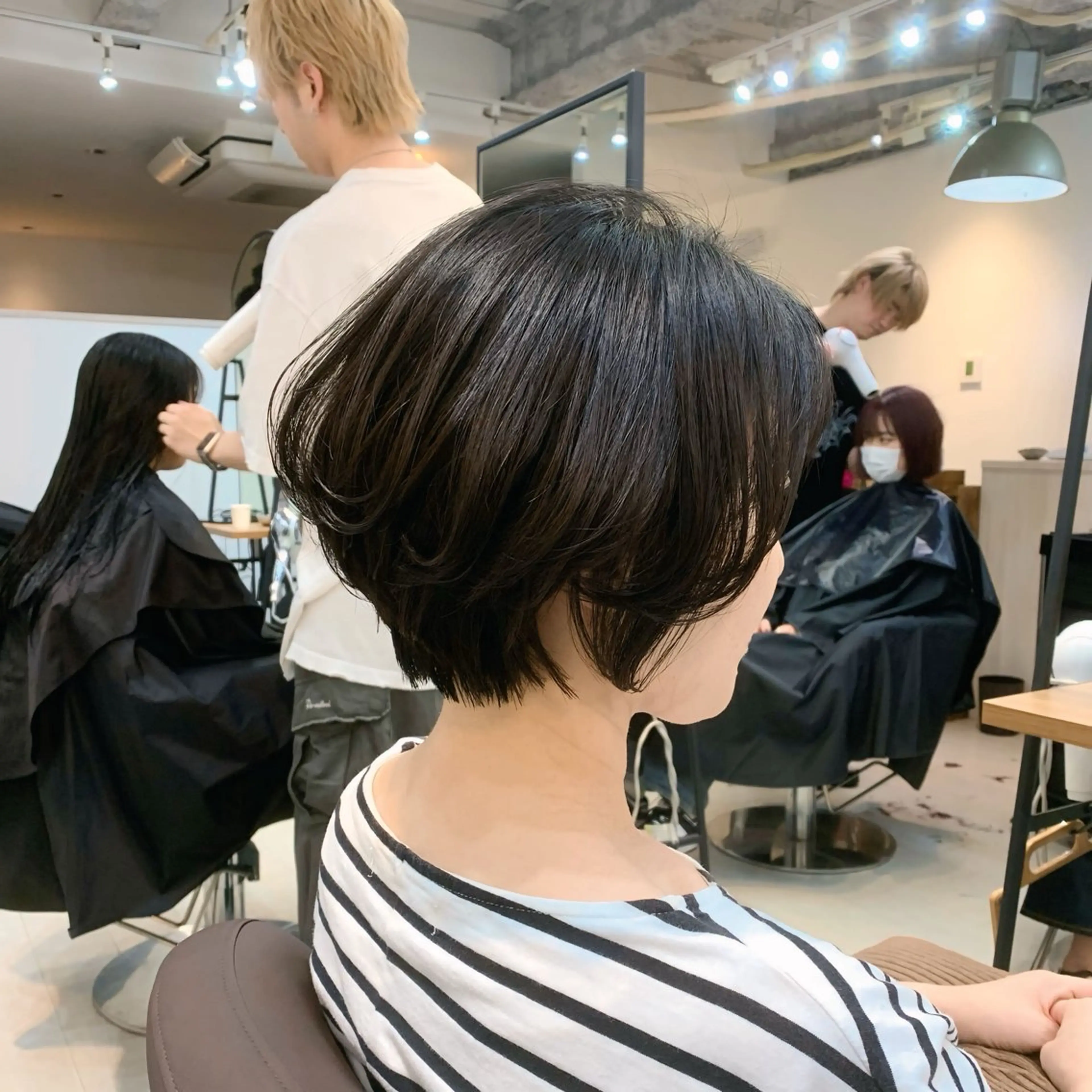 ショート カラー カット ヘアカラー トリートメント 前田 健太のヘアスタイル