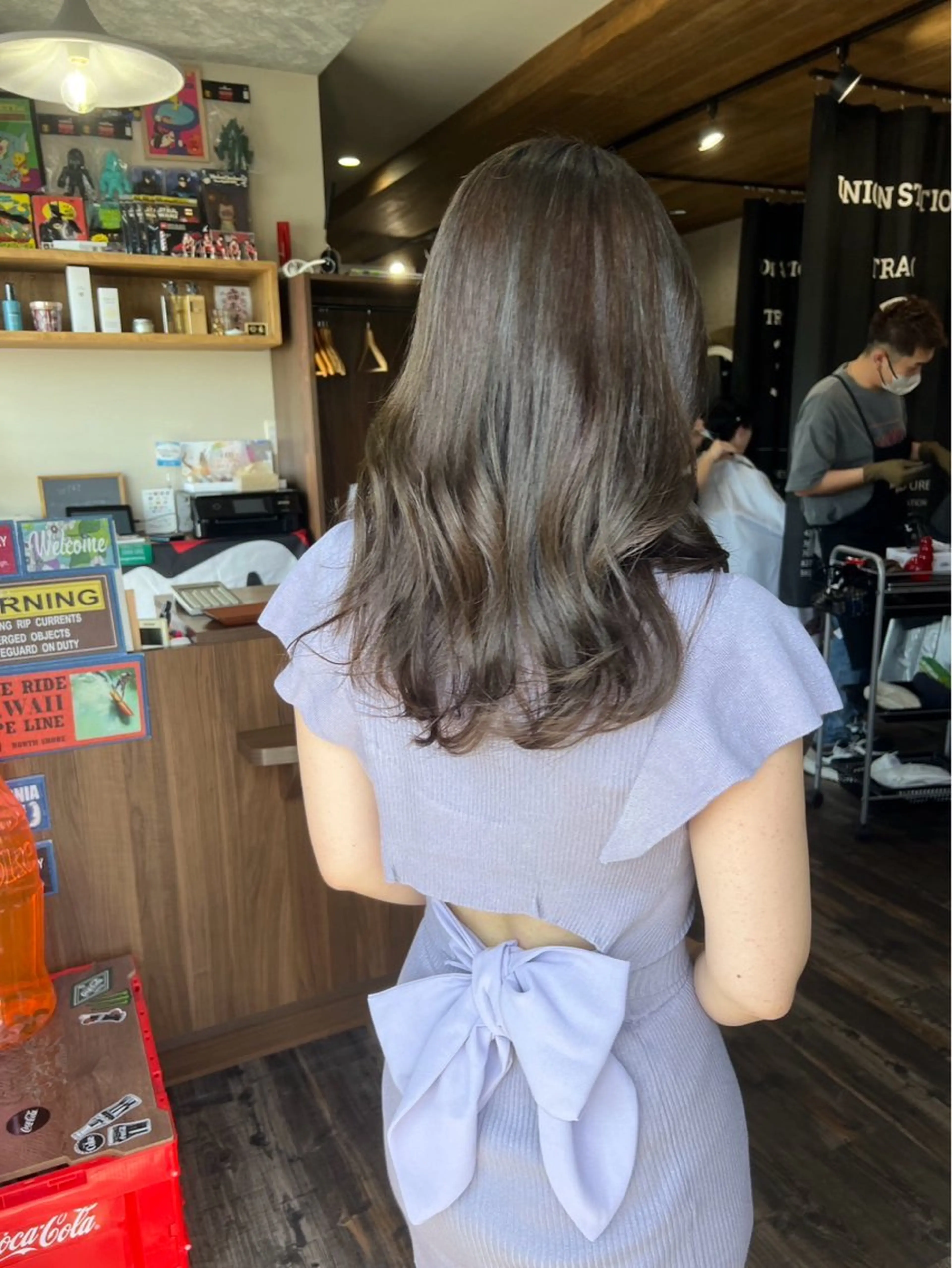 カラー アッシュ 今野 詩音のヘアスタイル