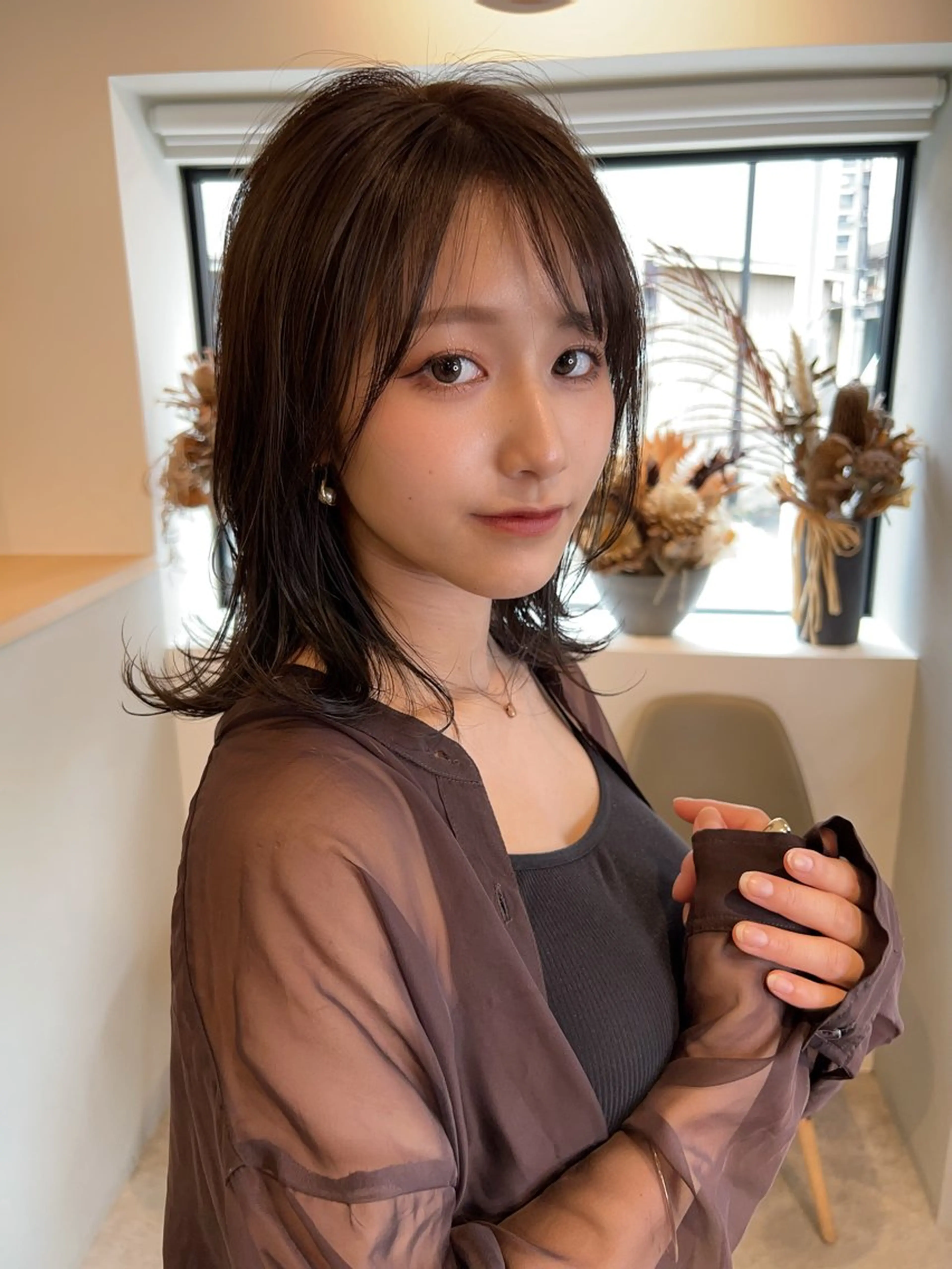 ミディアム akane/ 縮毛矯正/暖色のヘアスタイル