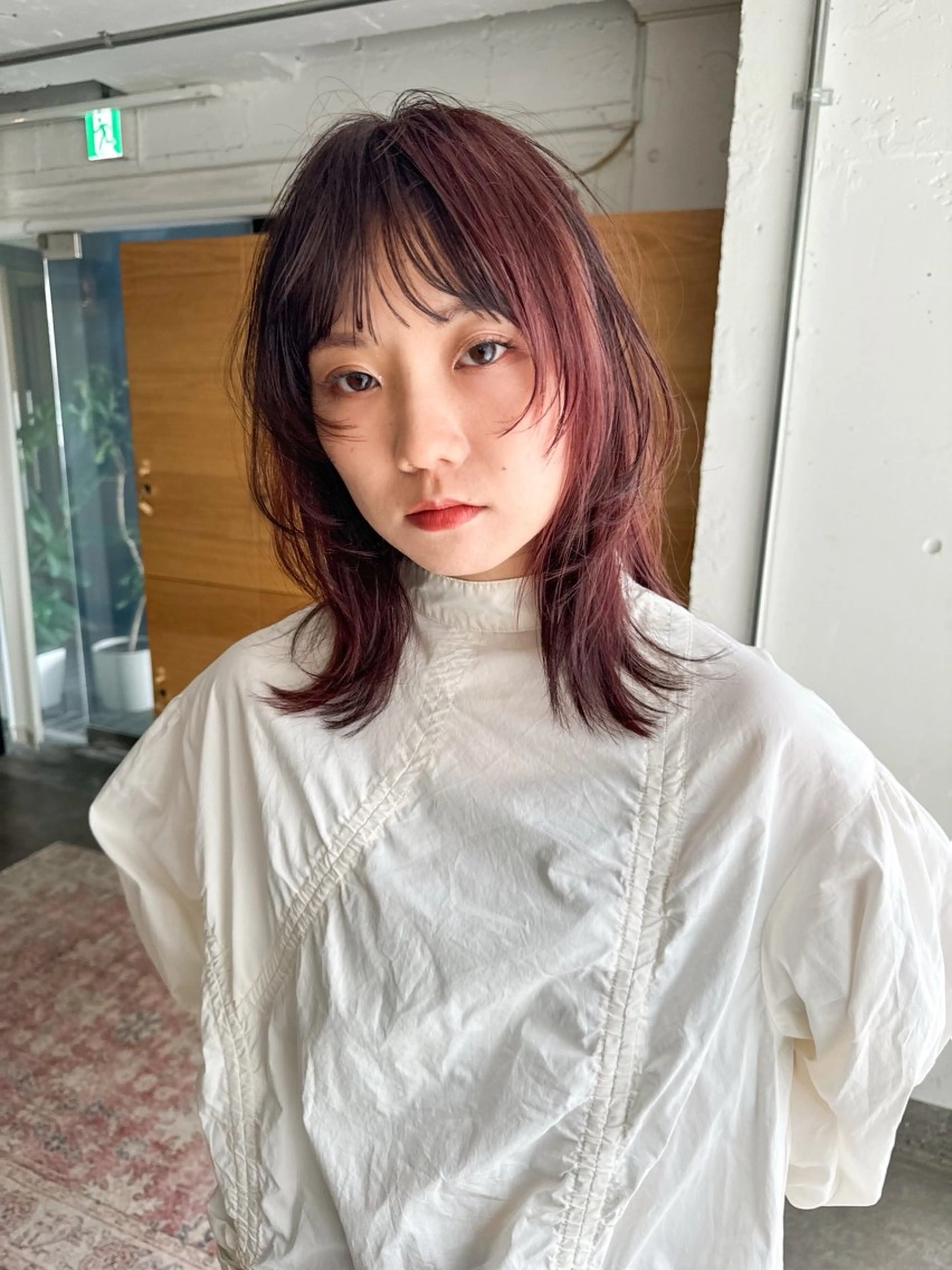 ミディアム   トワのヘアスタイル