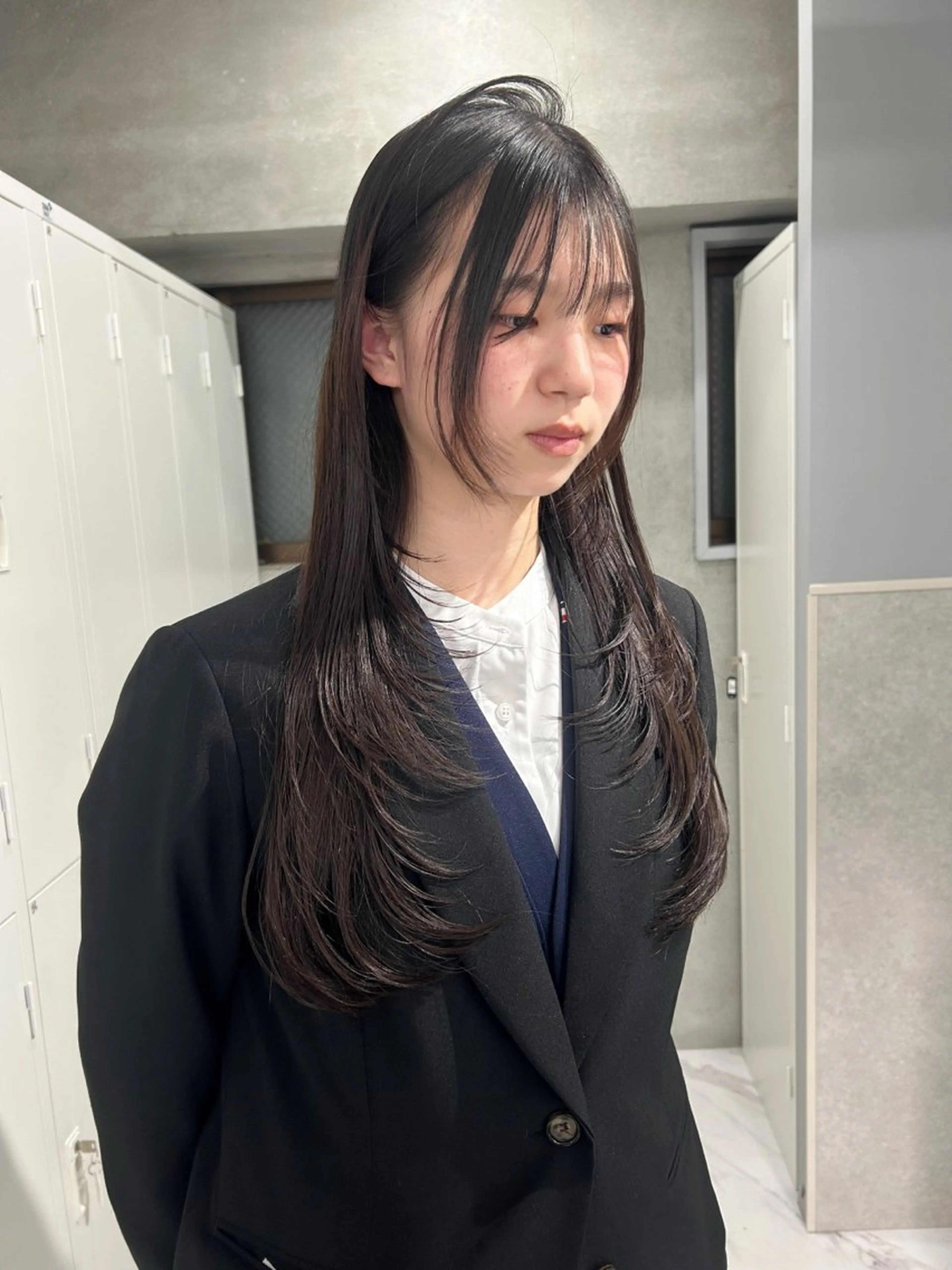 ロング 顔周りカット レイヤーカット カット ️💜akari💜 ハイトーン/レイヤーのヘアスタイル