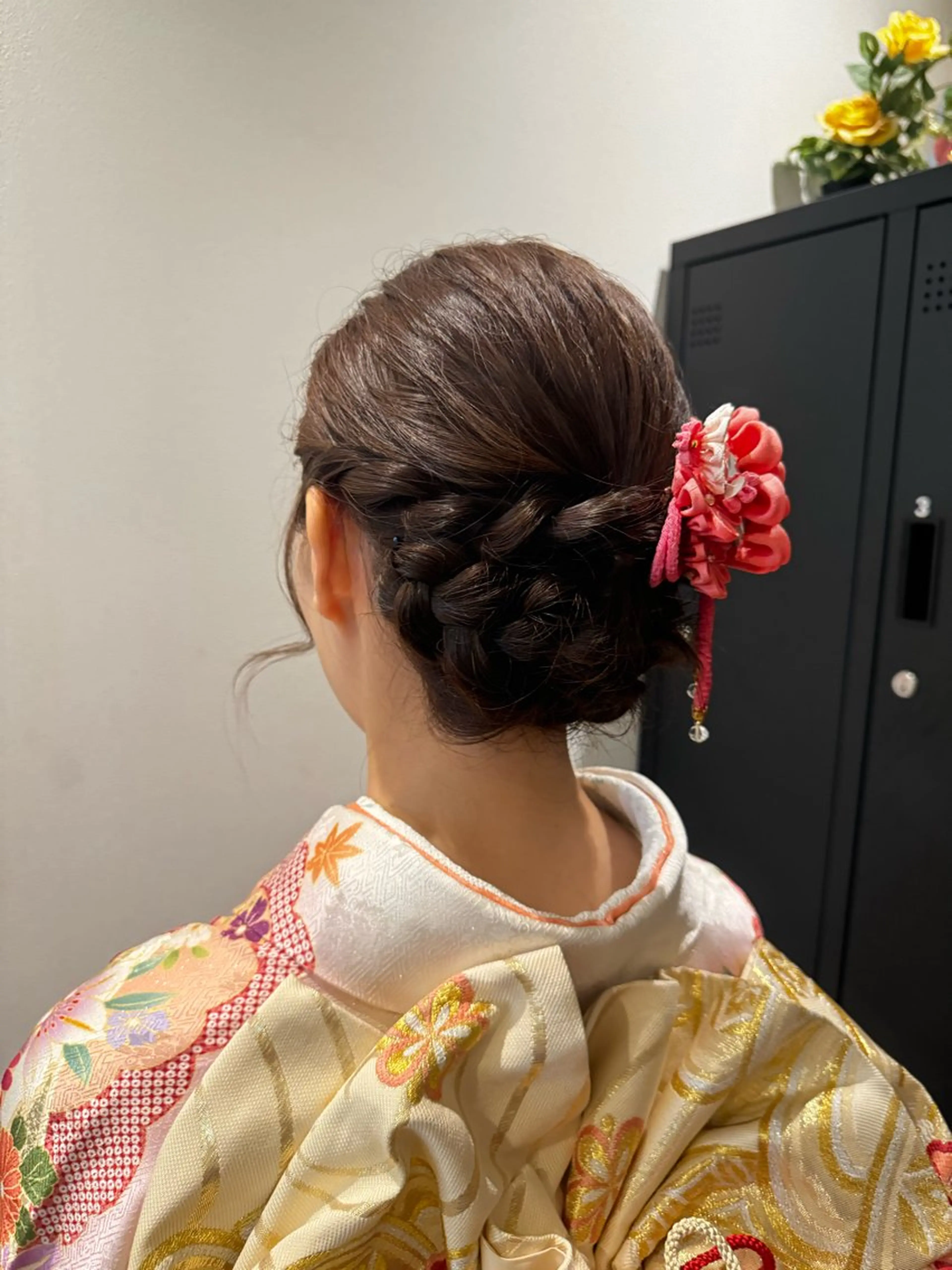 ヘアアレンジ ラグノ所属・岩間 美穂のヘアスタイル