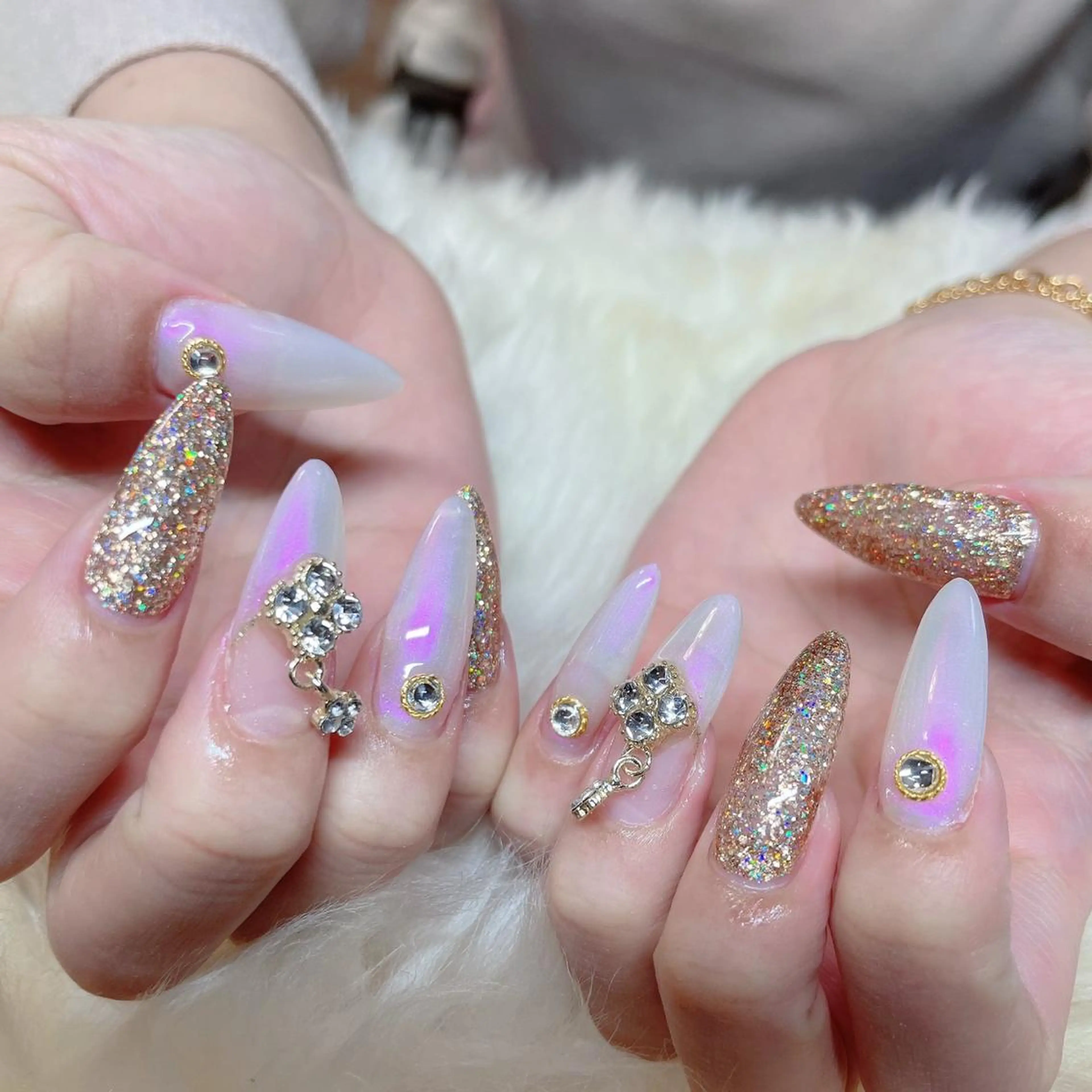 ロング ハンドネイル ハンドケア 💜MIYA nail川崎店のネイルデザイン