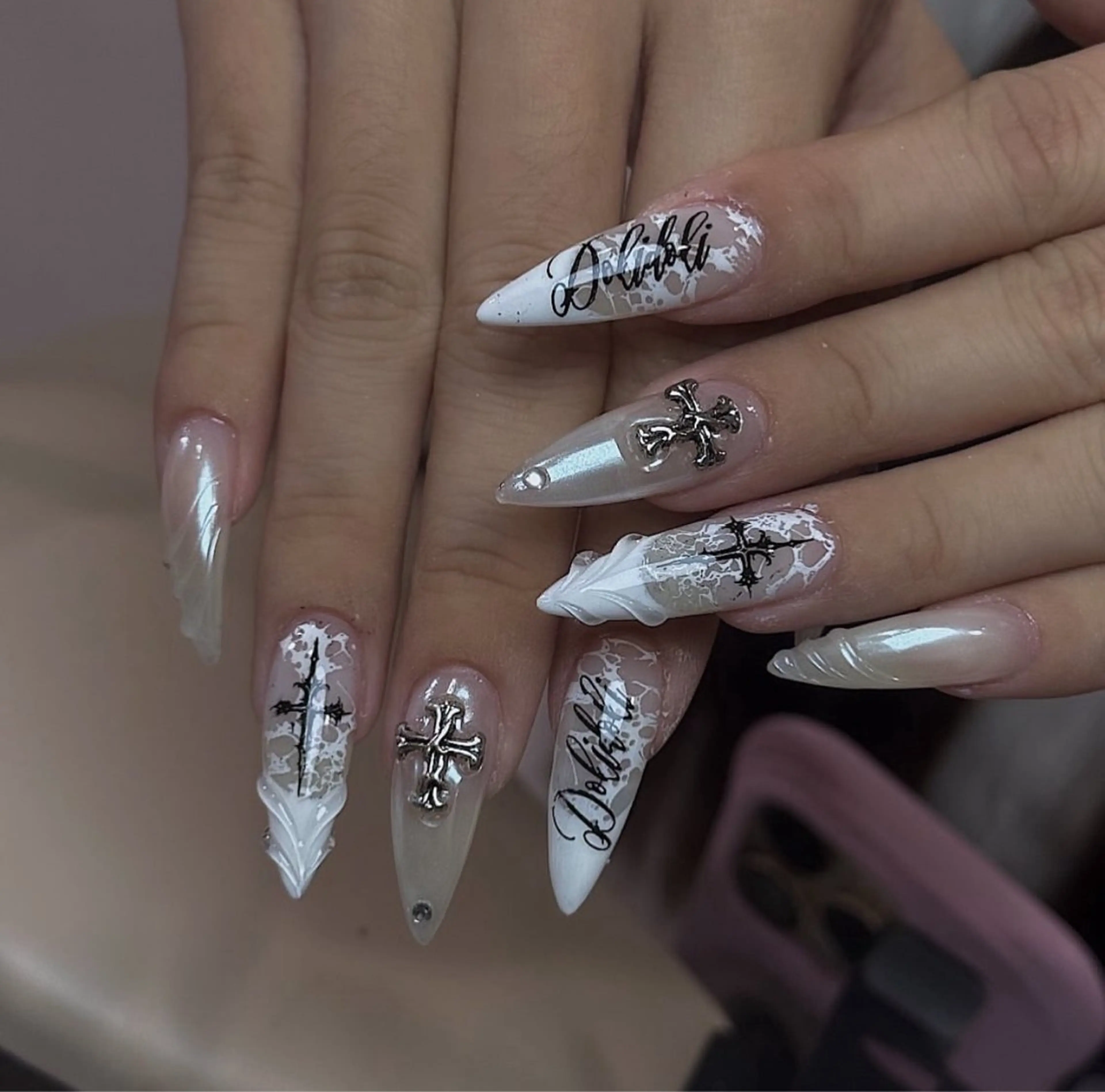 カラー U.mi Nail Salonのネイルデザイン