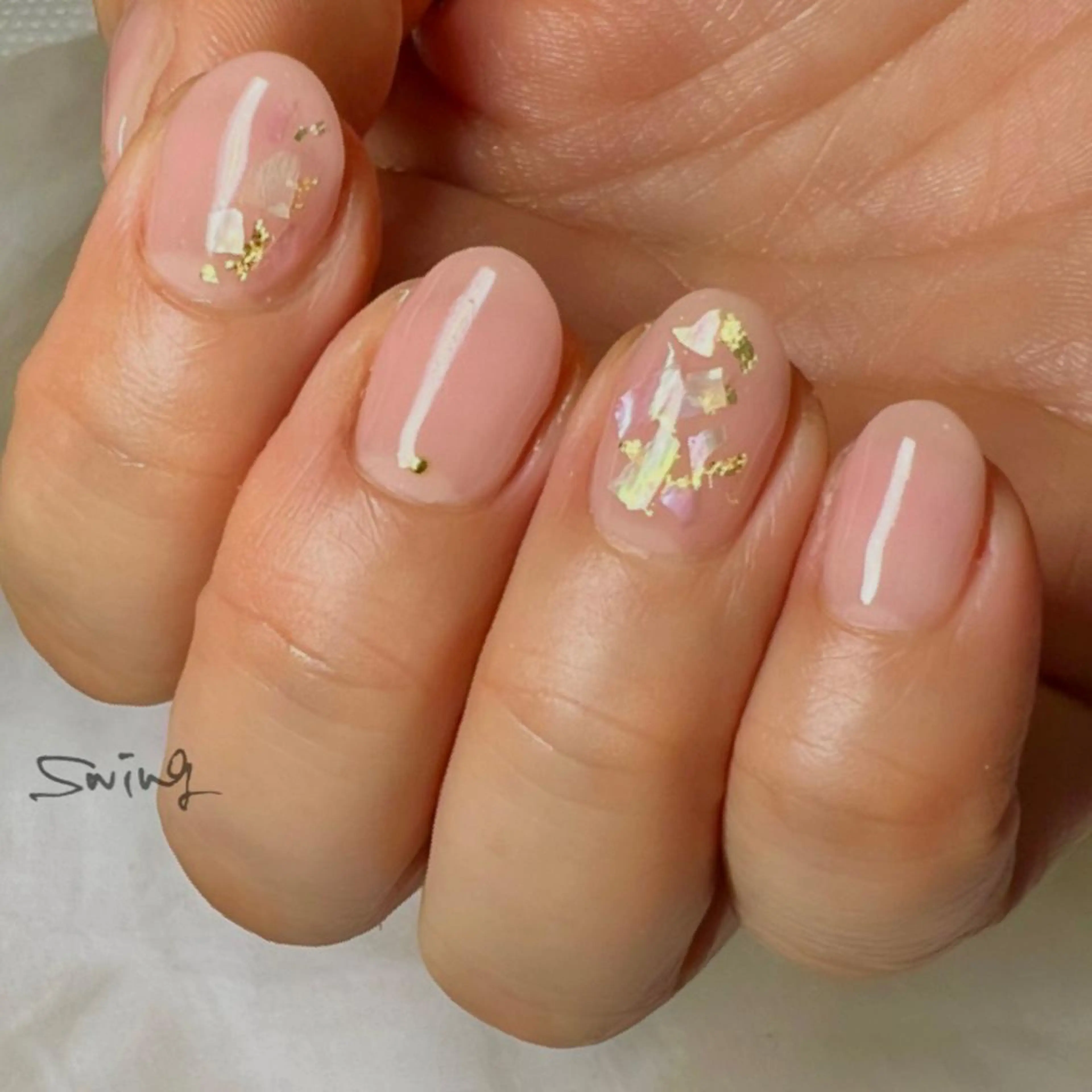 ネイル アートネイル オフィスネイル ワンカラーネイル SWING Nail Salon所属・Yoshida Takakoのネイルデザイン