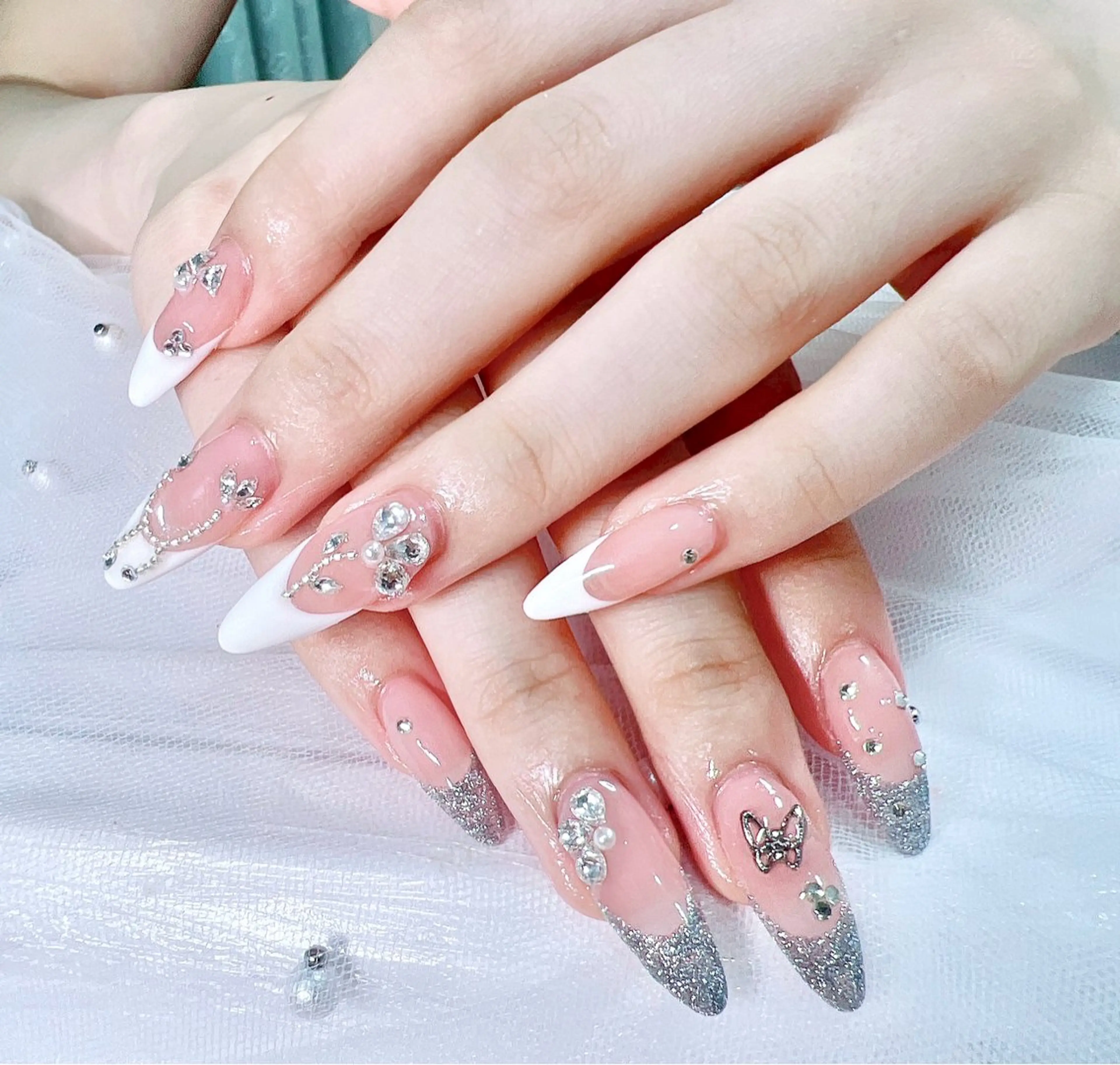 ケア＋チップ+10本フレンチ＋パ-シの写真