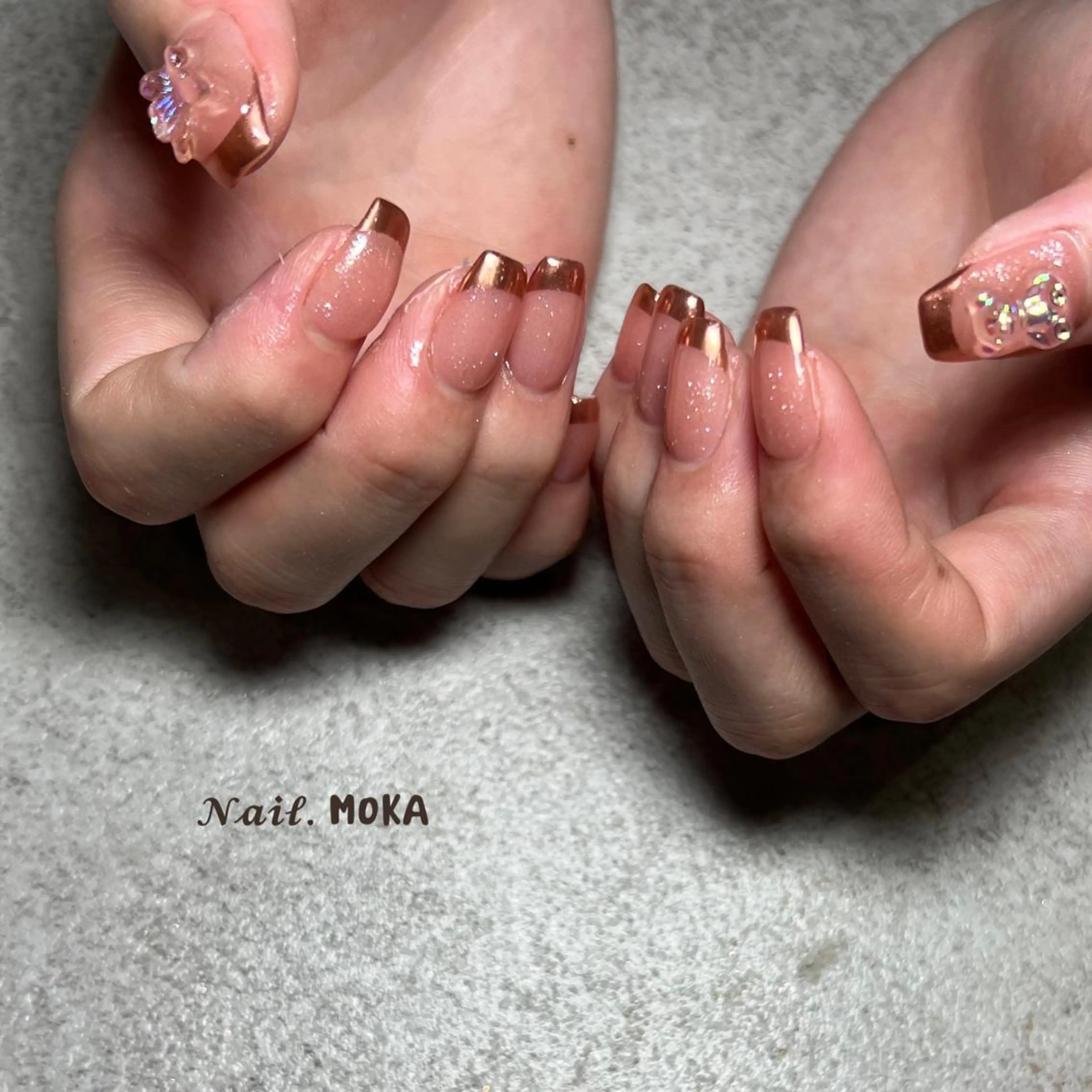 ネイル フレンチネイル ミラーネイル nail salon MOKAのネイルデザイン