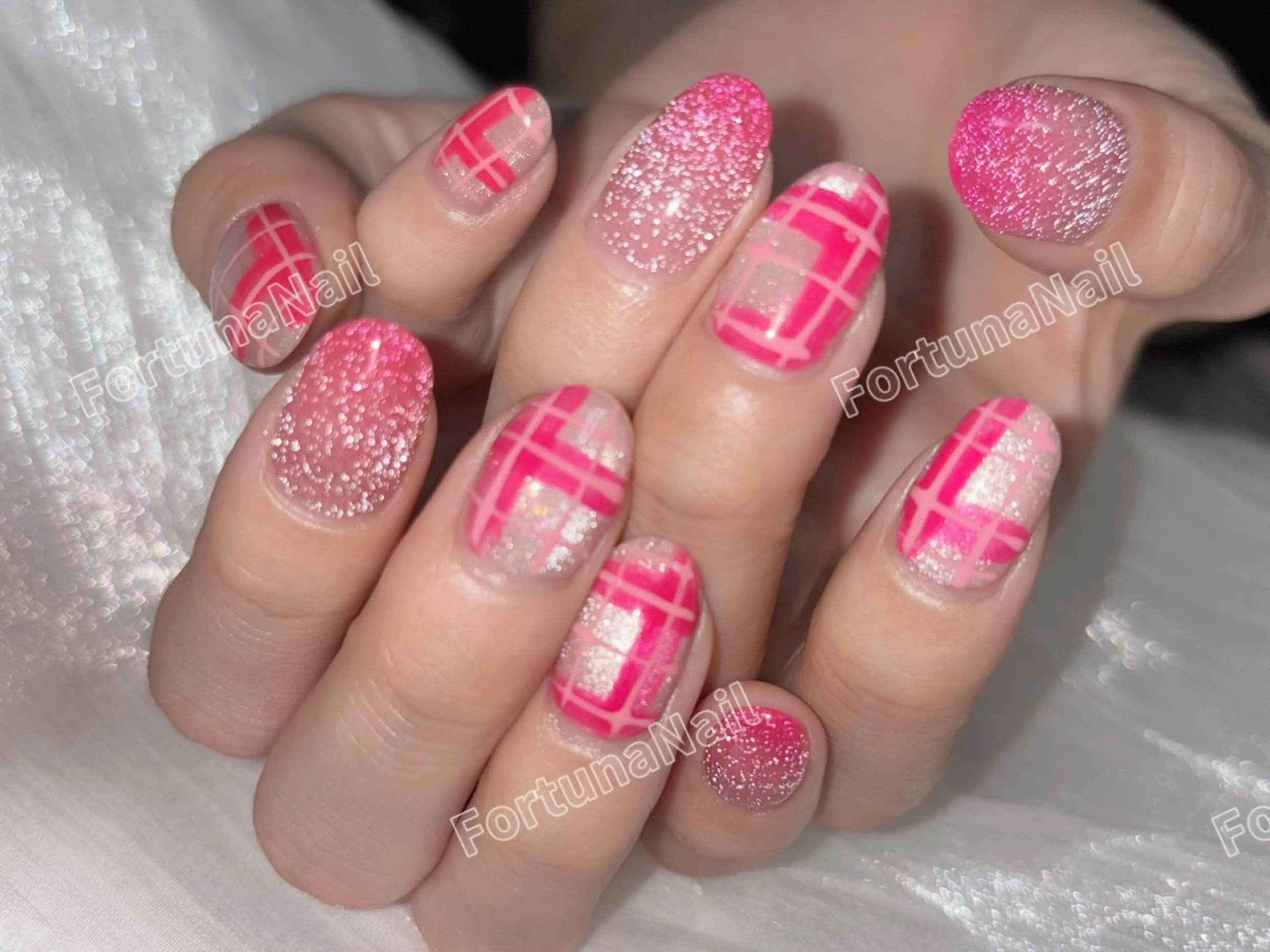 ネイル 持ち込み ハンドネイル ハンドケア Nail •Head スパFortunaのネイルデザイン